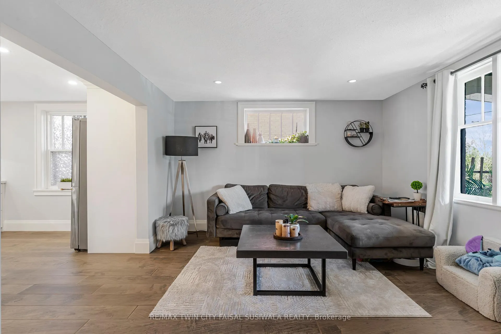 Photo 12 of 129 Ahrens Street W, Kitchener — HOMEH