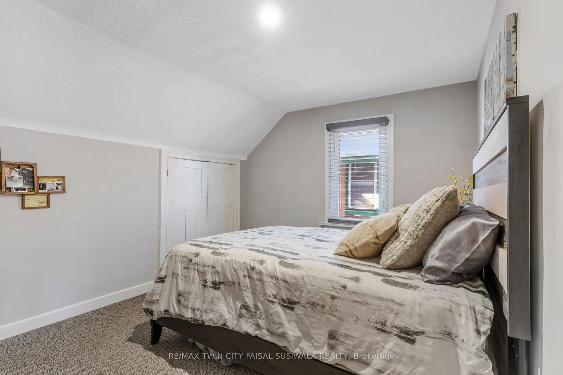 Photo 21 of 129 Ahrens Street W, Kitchener — HOMEH