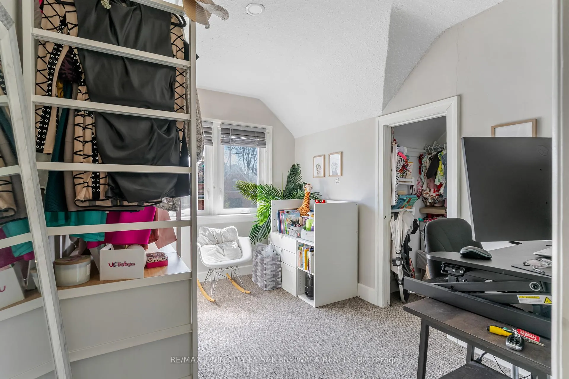 Photo 26 of 129 Ahrens Street W, Kitchener — HOMEH