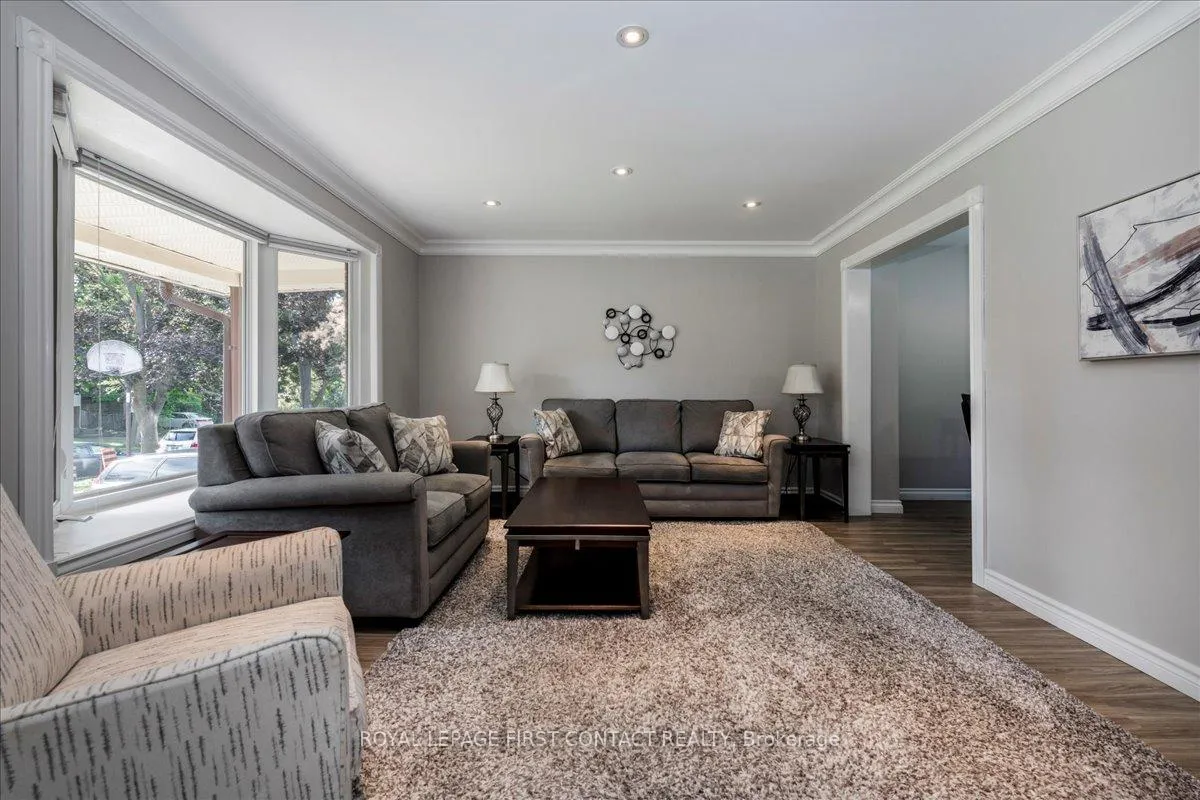 Photo 5 of 23 Virgilwood Crescent, Barrie, Cundles East — HOMEH