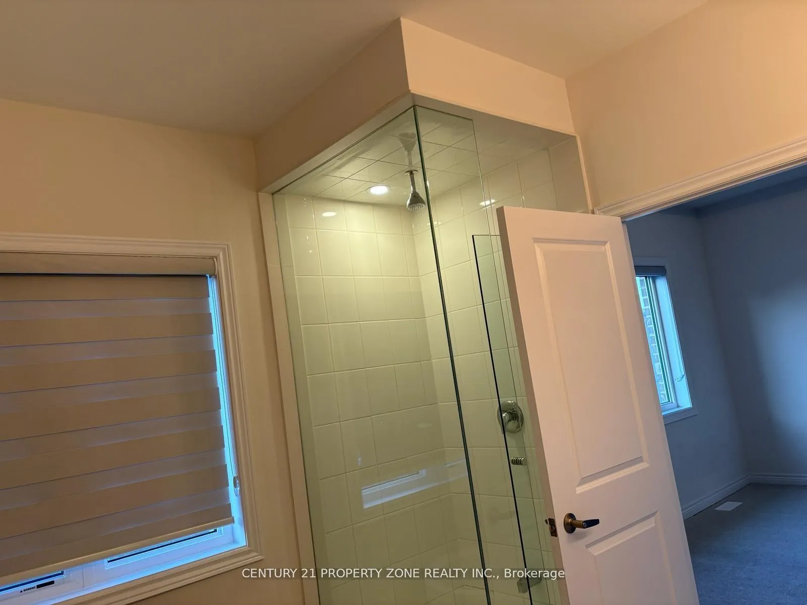 Photo 13 of 1272 Amherst Gate, Oshawa, Kedron — HOMEH