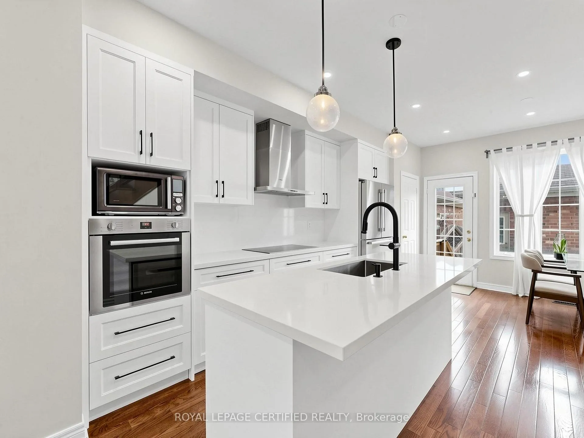 Photo 10 of 47 Red Brick Road, Markham, Cornell — HOMEH