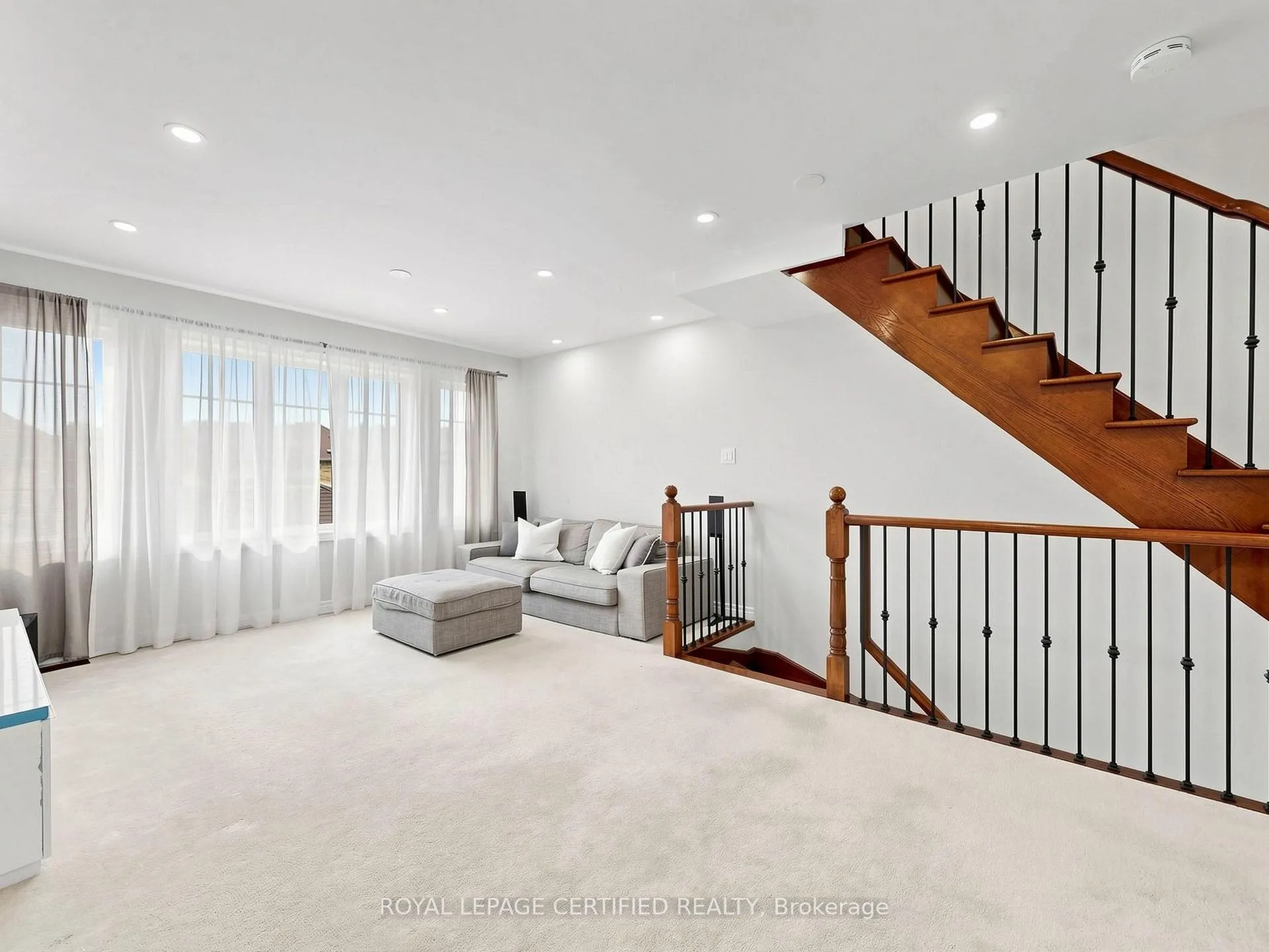 Photo 19 of 47 Red Brick Road, Markham, Cornell — HOMEH