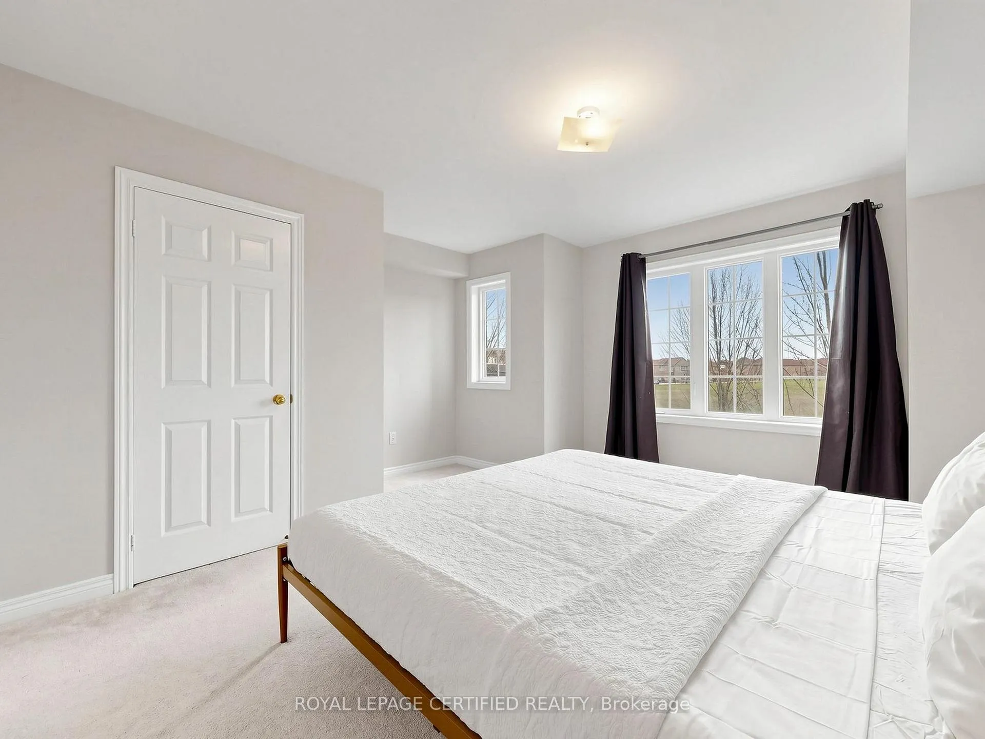 Photo 23 of 47 Red Brick Road, Markham, Cornell — HOMEH
