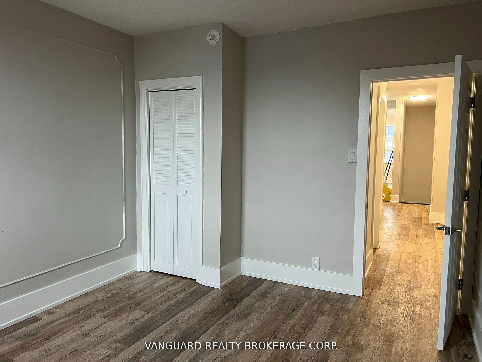Photo 4 of 1623A Eglinton Avenue, Toronto, Oakwood Village — HOMEH