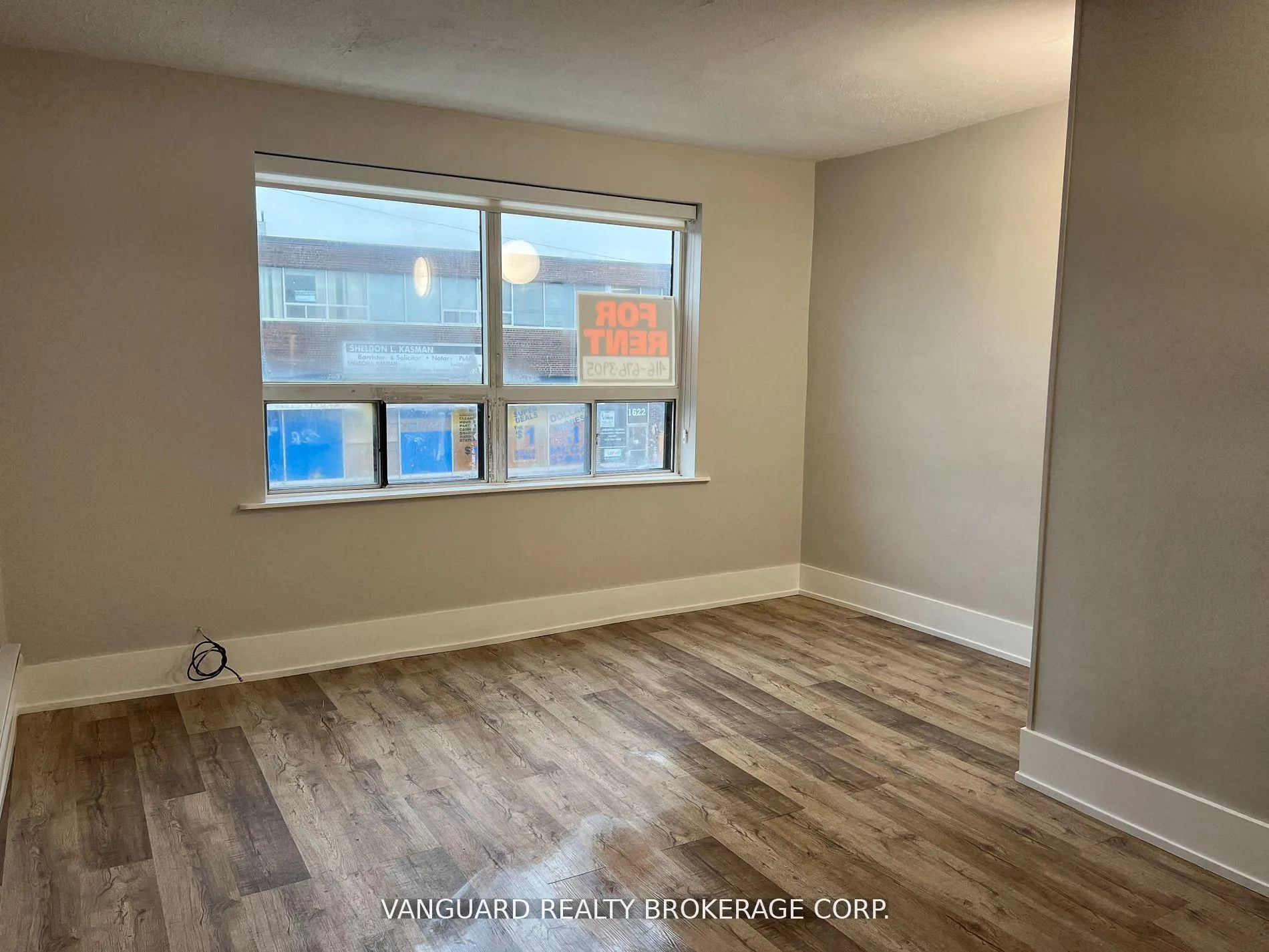 Photo 10 of 1623A Eglinton Avenue, Toronto, Oakwood Village — HOMEH