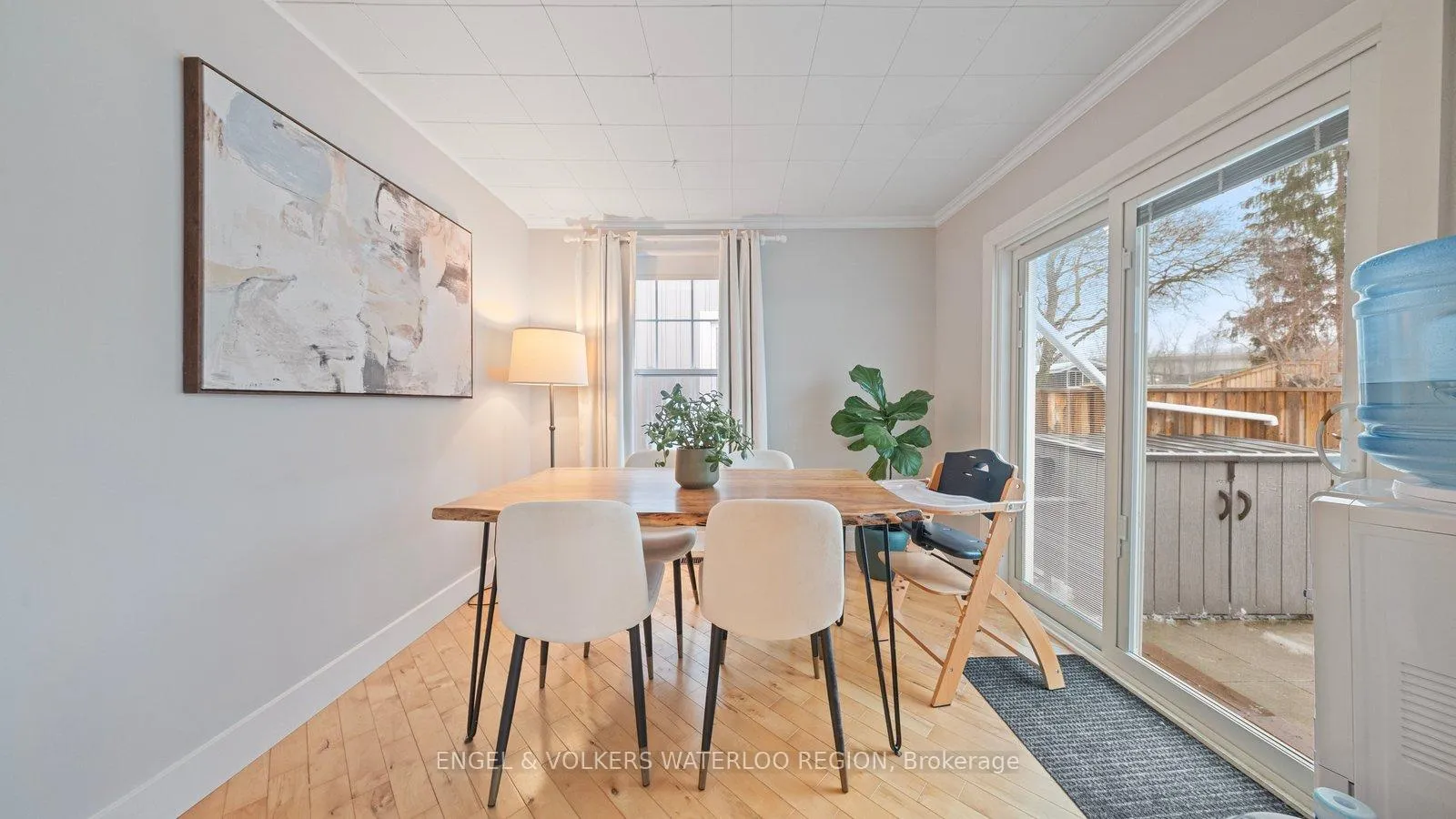 Photo 12 of 14 Willow Street, Brant, Paris — HOMEH