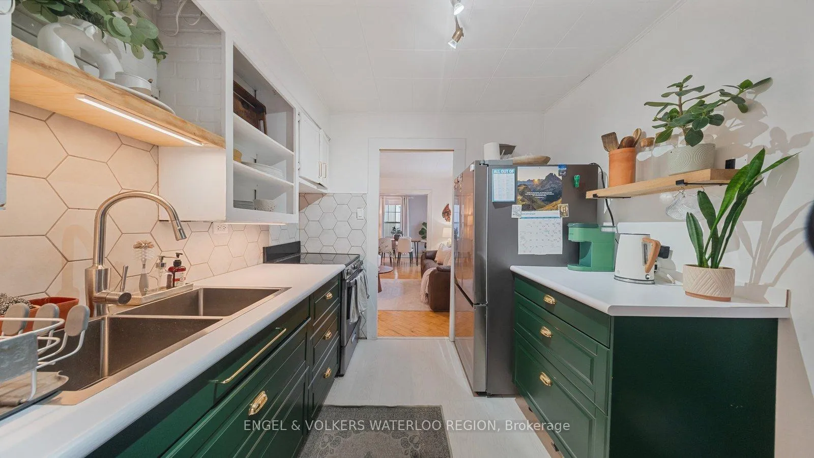 Photo 15 of 14 Willow Street, Brant, Paris — HOMEH