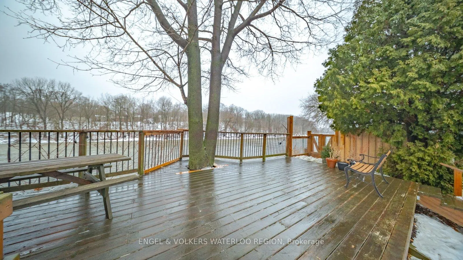 Photo 19 of 14 Willow Street, Brant, Paris — HOMEH