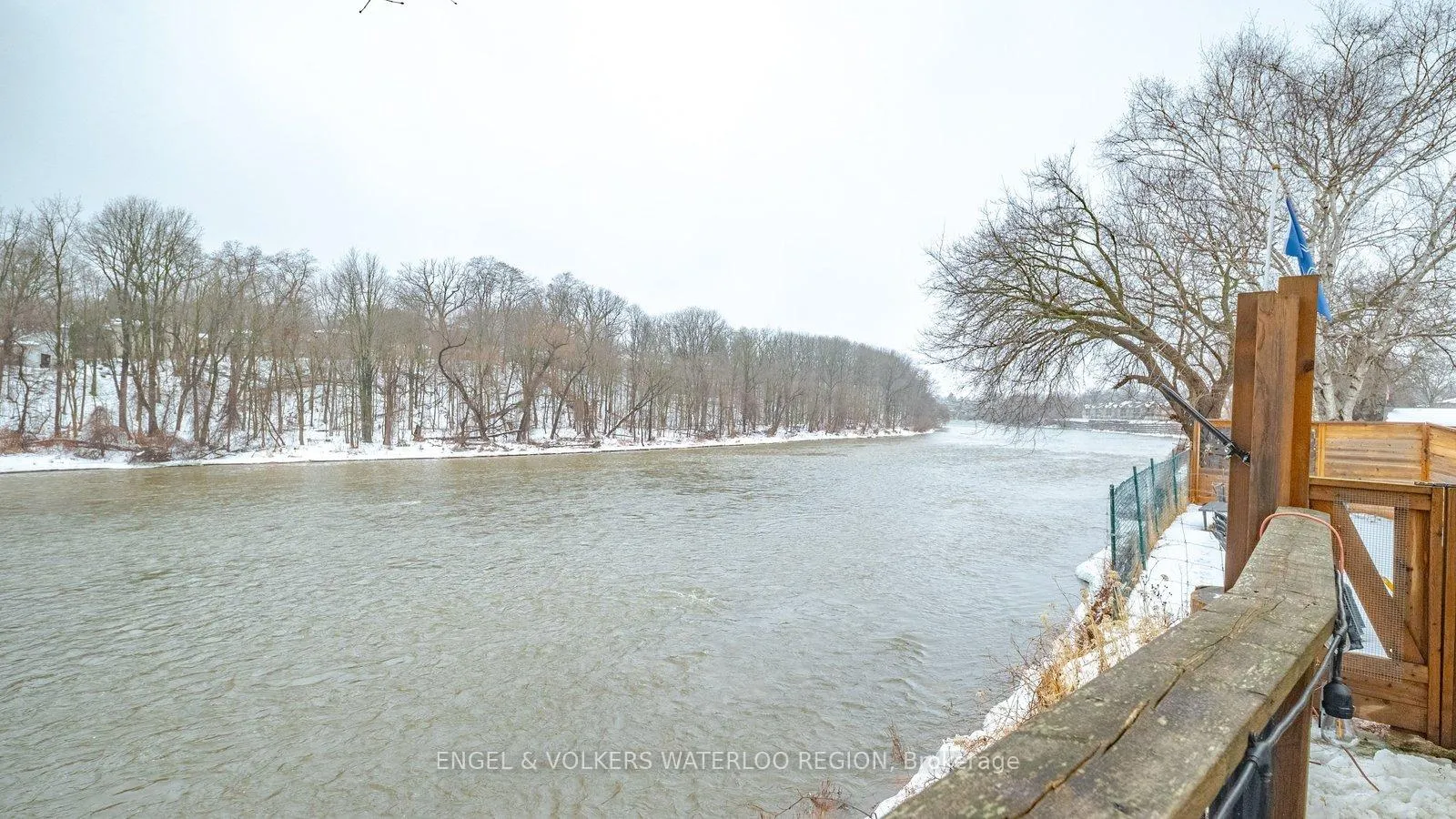 Photo 26 of 14 Willow Street, Brant, Paris — HOMEH