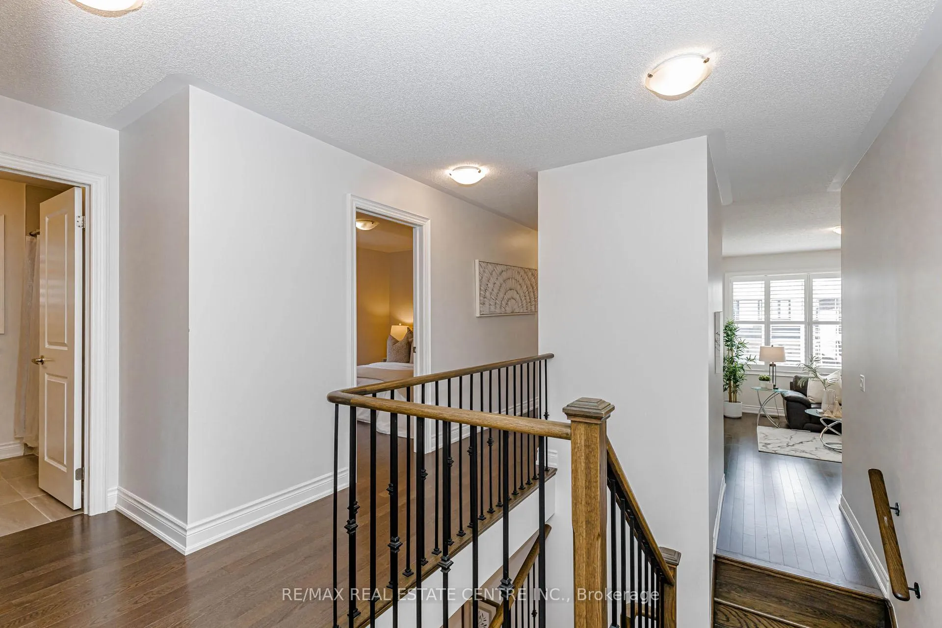 Photo 19 of 1311 Britton Crescent, Milton, Ford — HOMEH