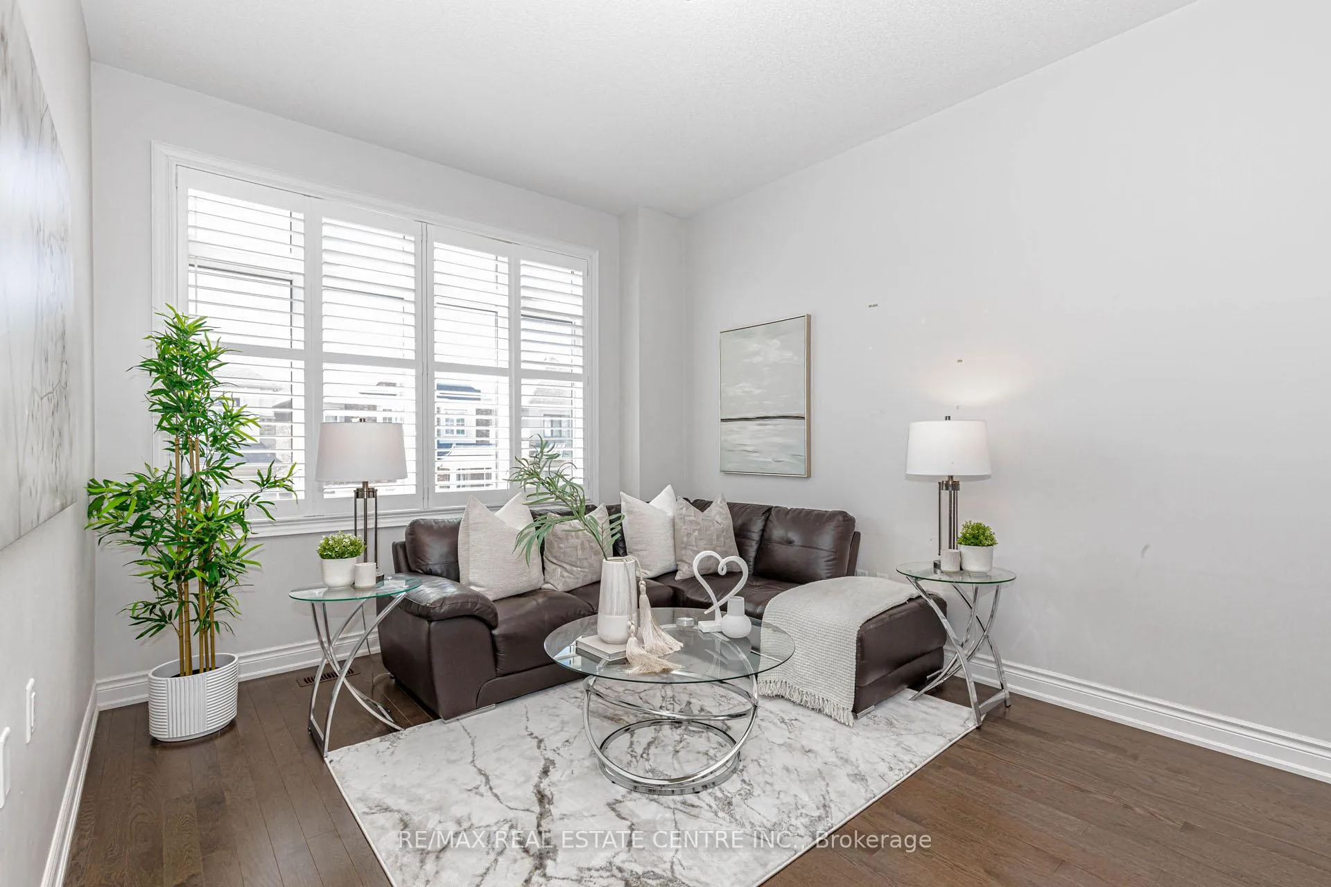 Photo 20 of 1311 Britton Crescent, Milton, Ford — HOMEH