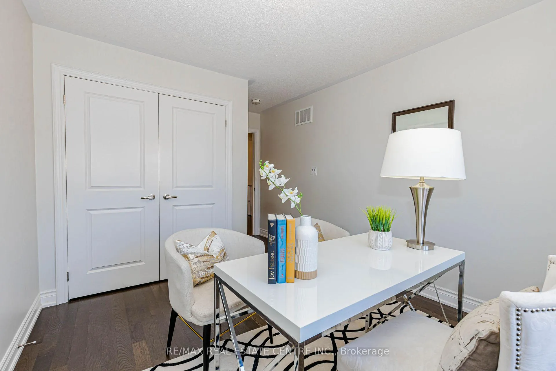 Photo 29 of 1311 Britton Crescent, Milton, Ford — HOMEH