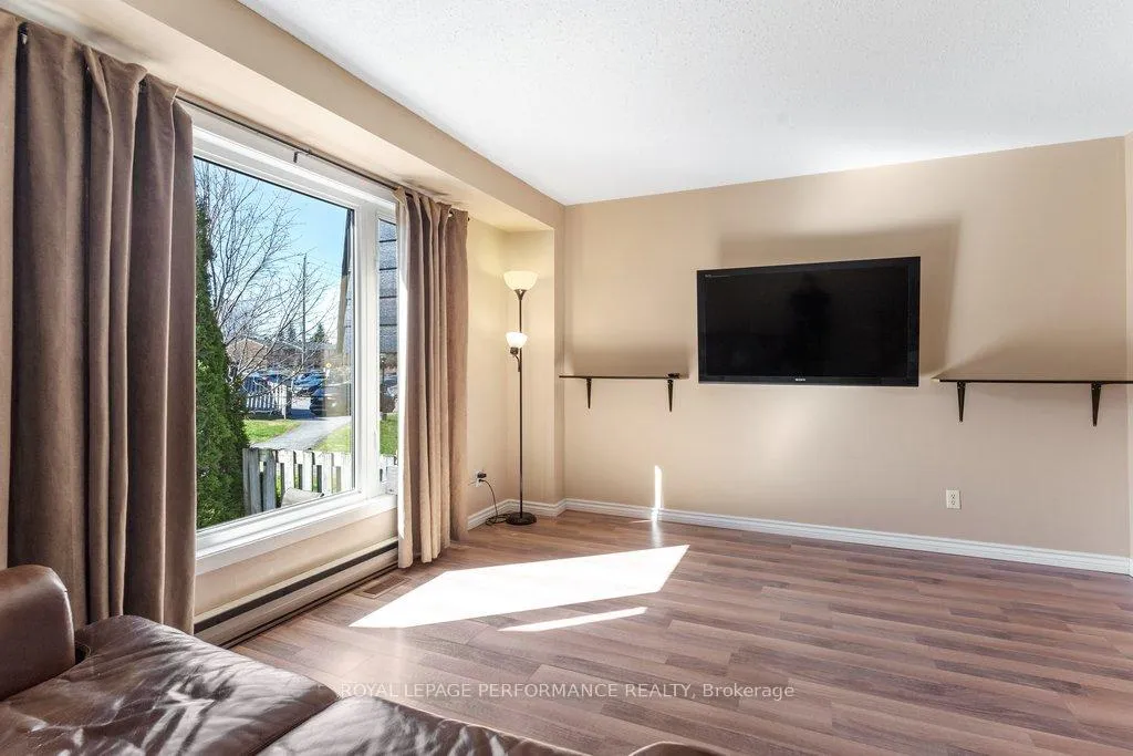 Photo 12 of Unit 55, 2610 Draper Avenue, Ottawa, Redwood Park — HOMEH
