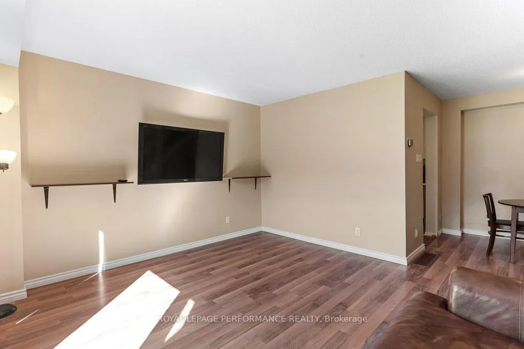 Photo 14 of Unit 55, 2610 Draper Avenue, Ottawa, Redwood Park — HOMEH