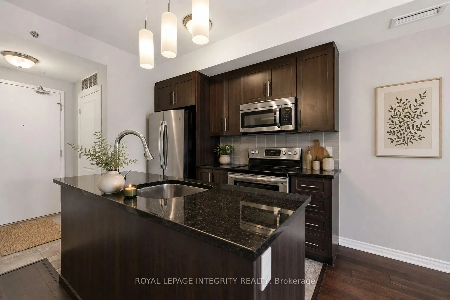 Photo 9 of Unit 412, 120 Prestige Circle, Ottawa, Chatelaine Village — HOMEH