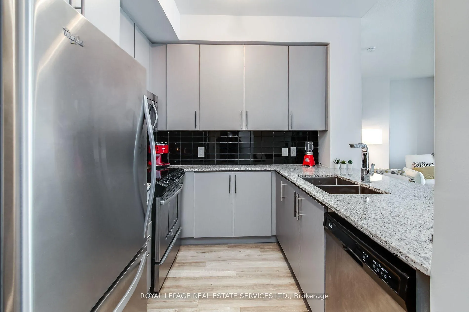 Photo 9 of Unit 615, 60 Berwick Avenue, Toronto, Yonge-Eglinton — HOMEH