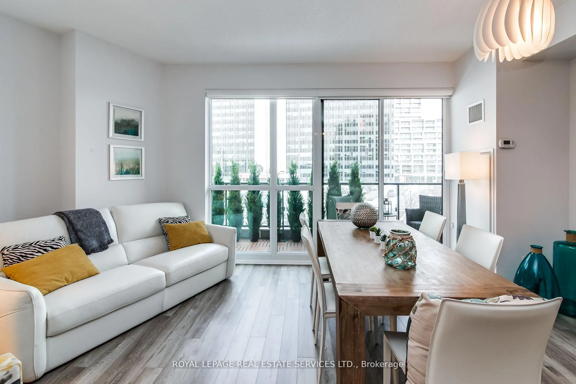 Photo 14 of Unit 615, 60 Berwick Avenue, Toronto, Yonge-Eglinton — HOMEH