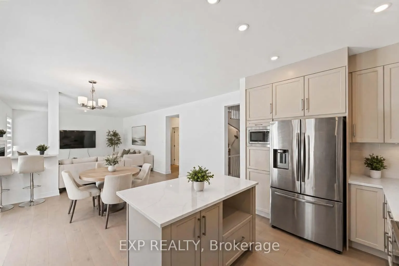 Photo 6 of 511 Adanae Way, Ottawa, Riverside South/Gloucester Glen — HOMEH