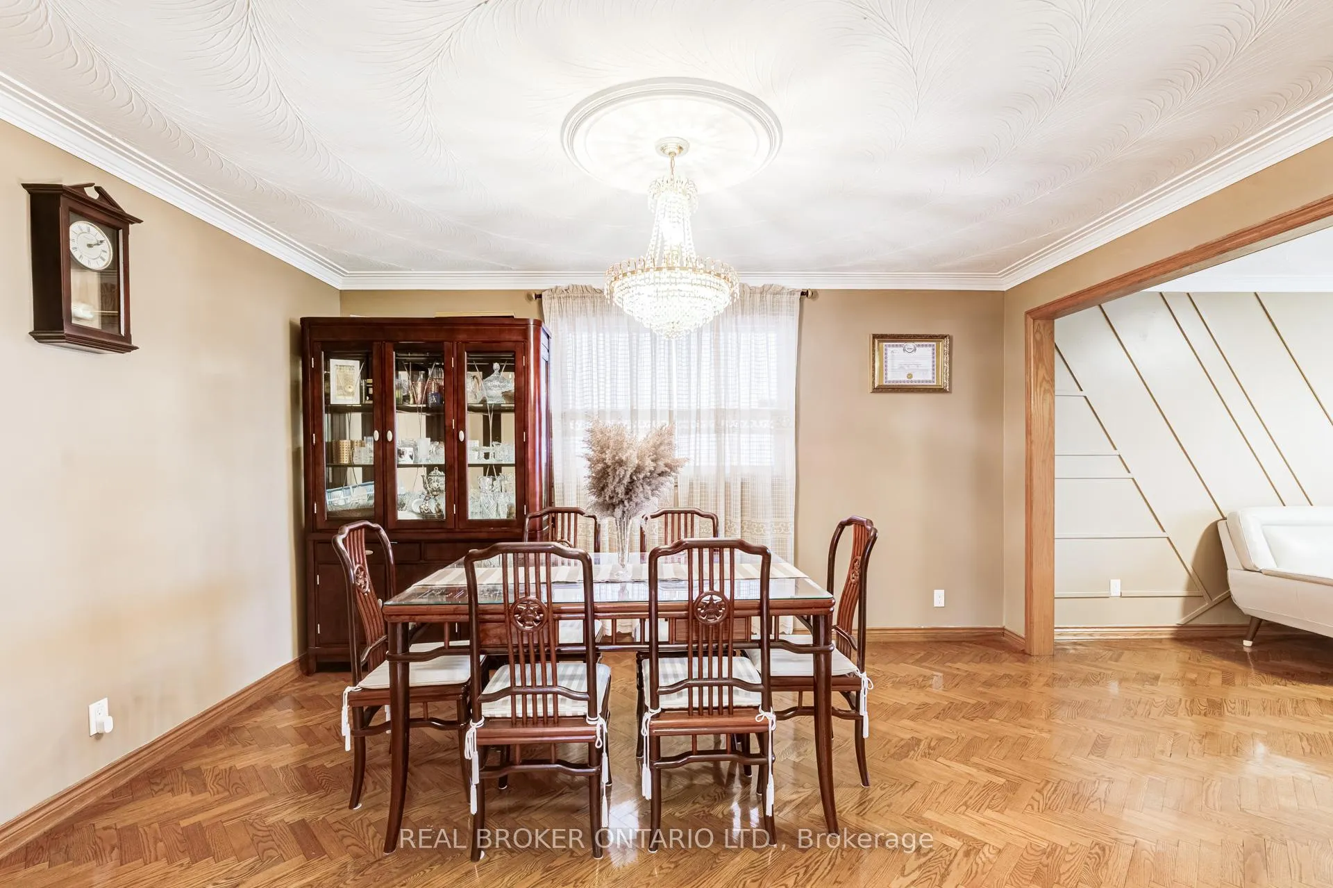 Photo 8 of Unit UPPER, 110 Commonwealth Avenue, Scarborough, Kennedy Park — HOMEH