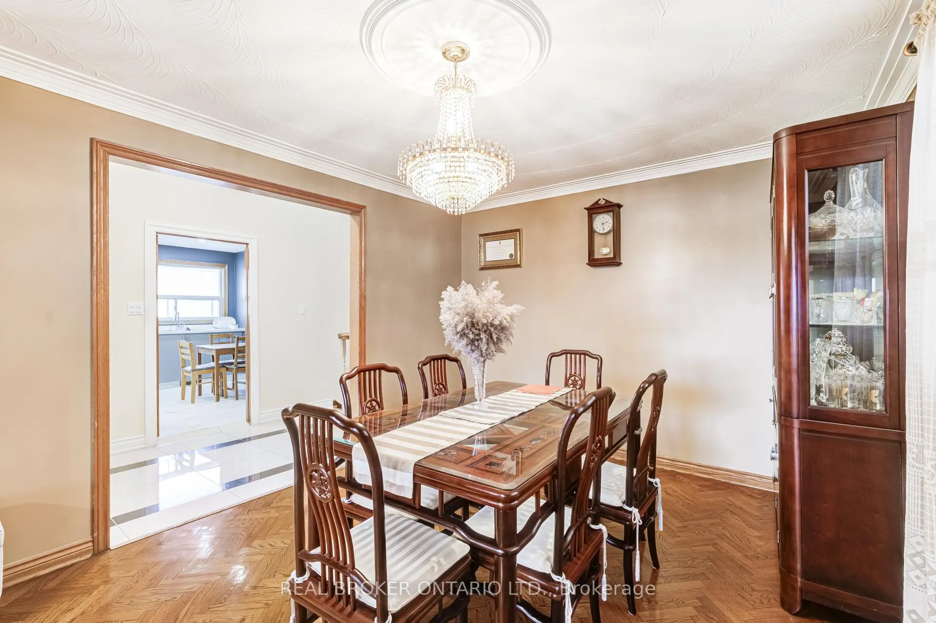 Photo 10 of Unit UPPER, 110 Commonwealth Avenue, Scarborough, Kennedy Park — HOMEH