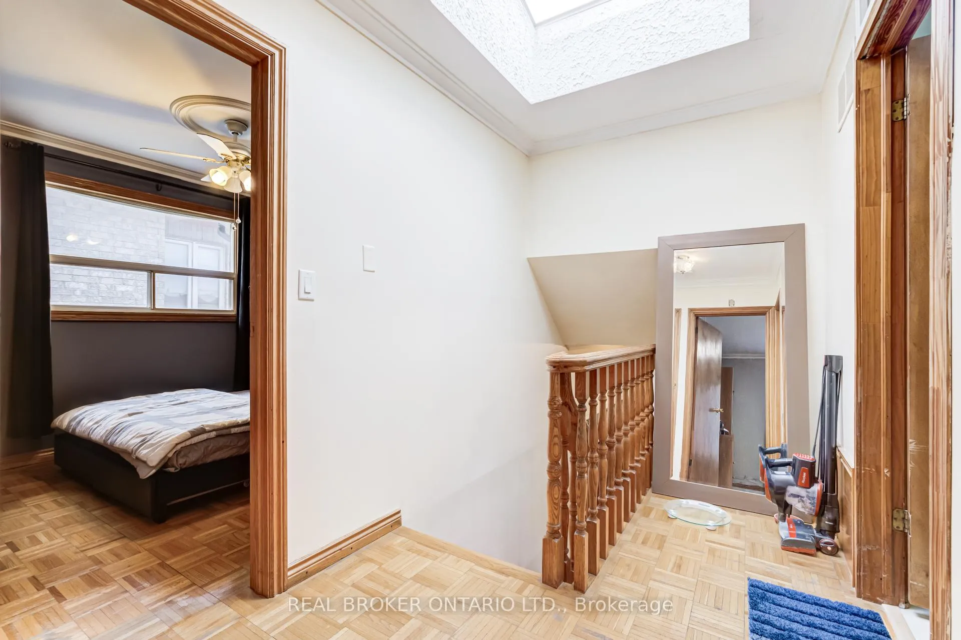 Photo 14 of Unit UPPER, 110 Commonwealth Avenue, Scarborough, Kennedy Park — HOMEH