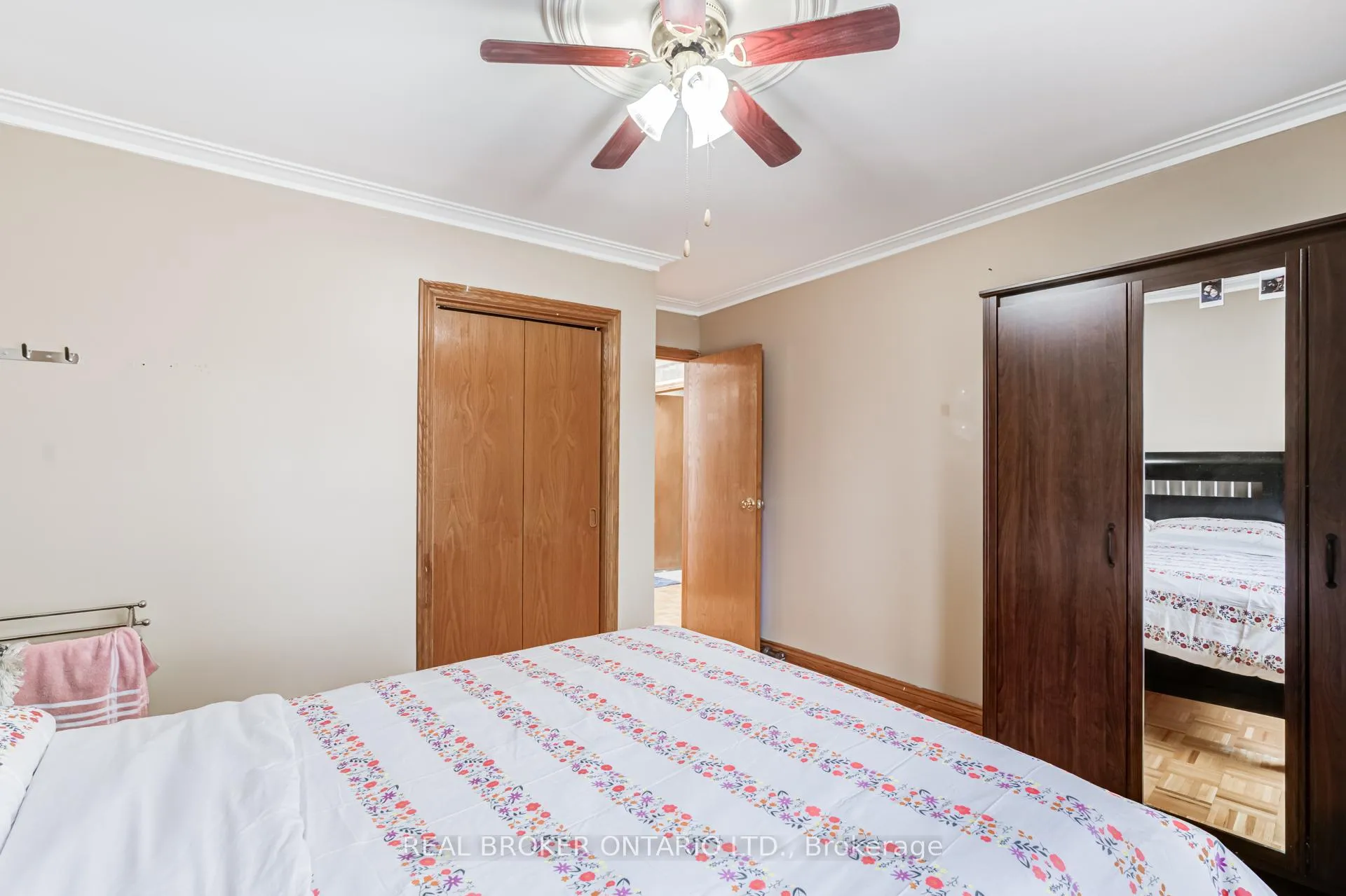 Photo 21 of Unit UPPER, 110 Commonwealth Avenue, Scarborough, Kennedy Park — HOMEH