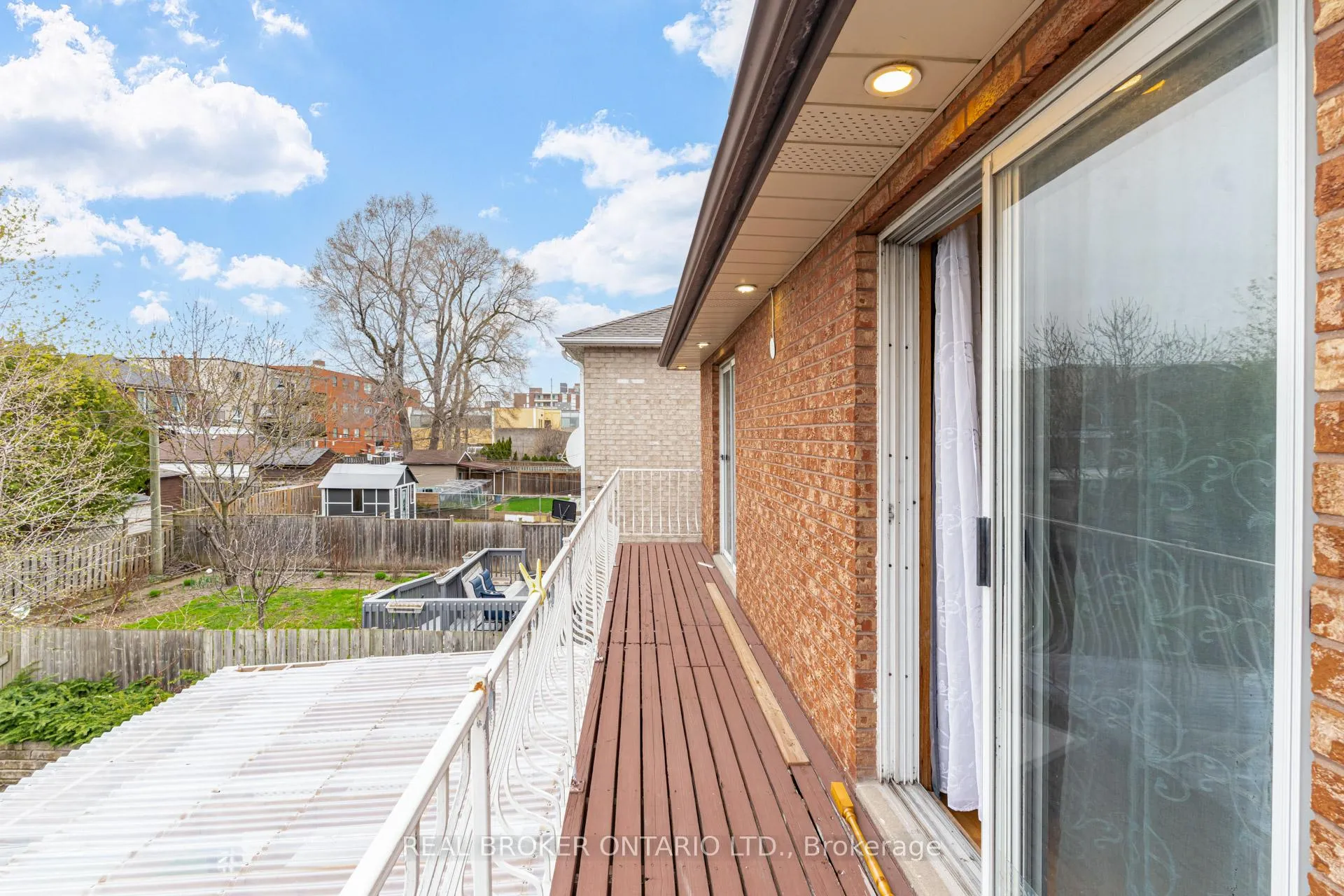 Photo 25 of Unit UPPER, 110 Commonwealth Avenue, Scarborough, Kennedy Park — HOMEH