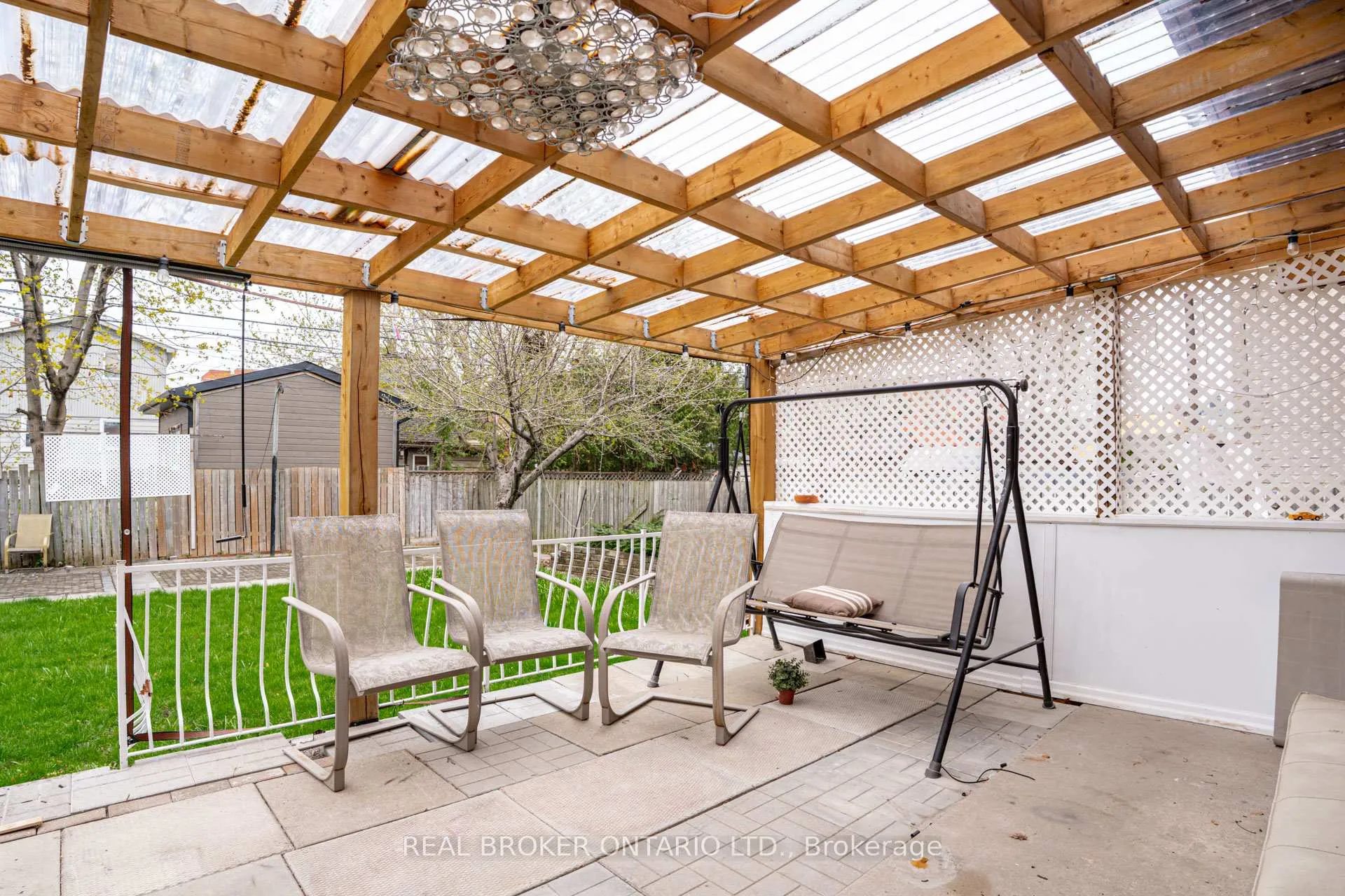 Photo 30 of Unit UPPER, 110 Commonwealth Avenue, Scarborough, Kennedy Park — HOMEH
