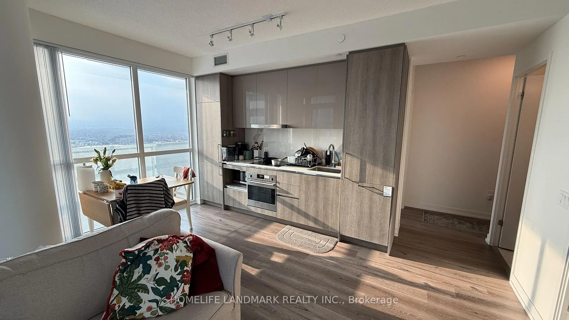 Photo 1 of Unit 3006, 225 Commerce Street, Vaughan, Vaughan Corporate Centre — HOMEH