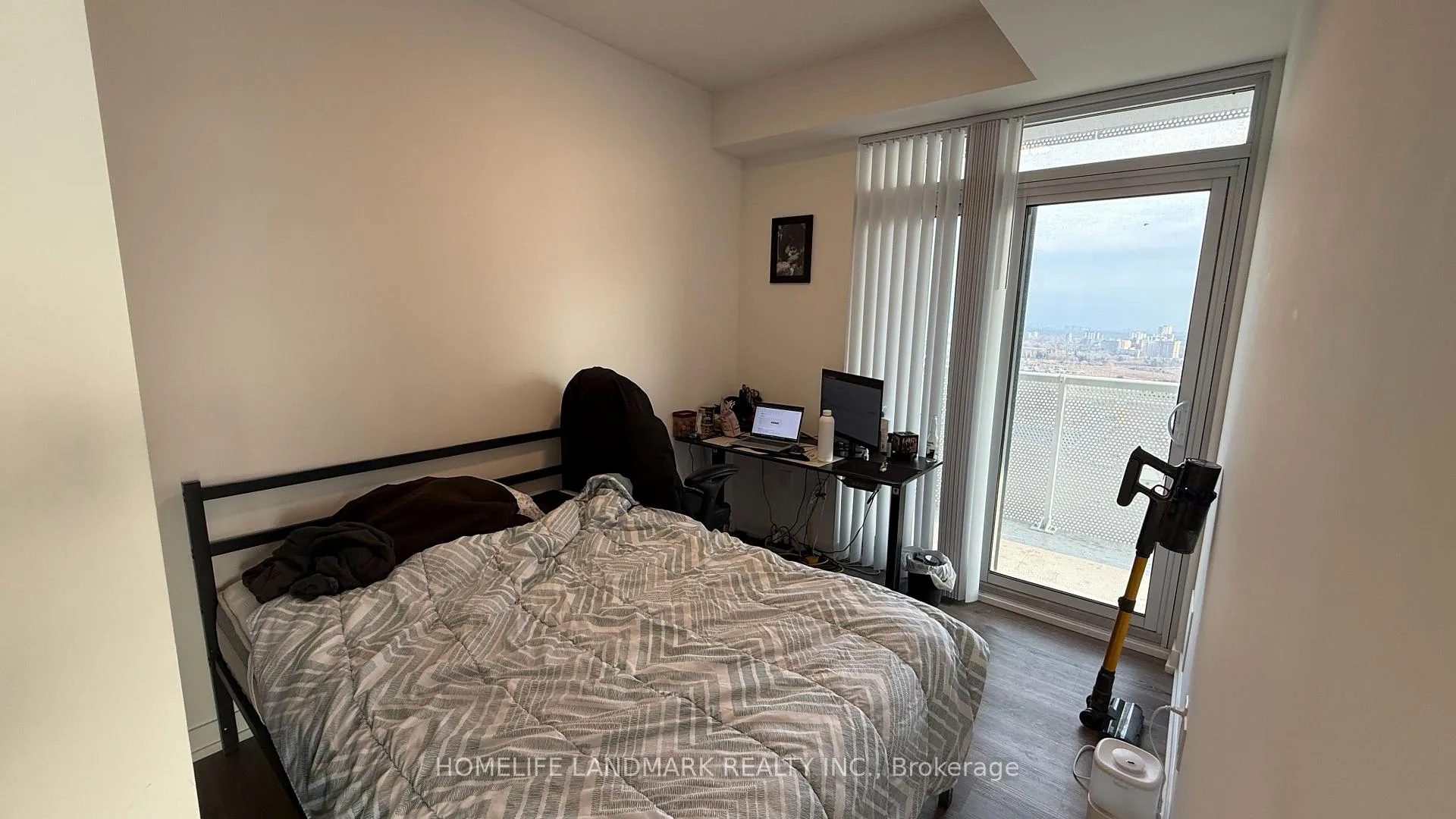 Photo 9 of Unit 3006, 225 Commerce Street, Vaughan, Vaughan Corporate Centre — HOMEH