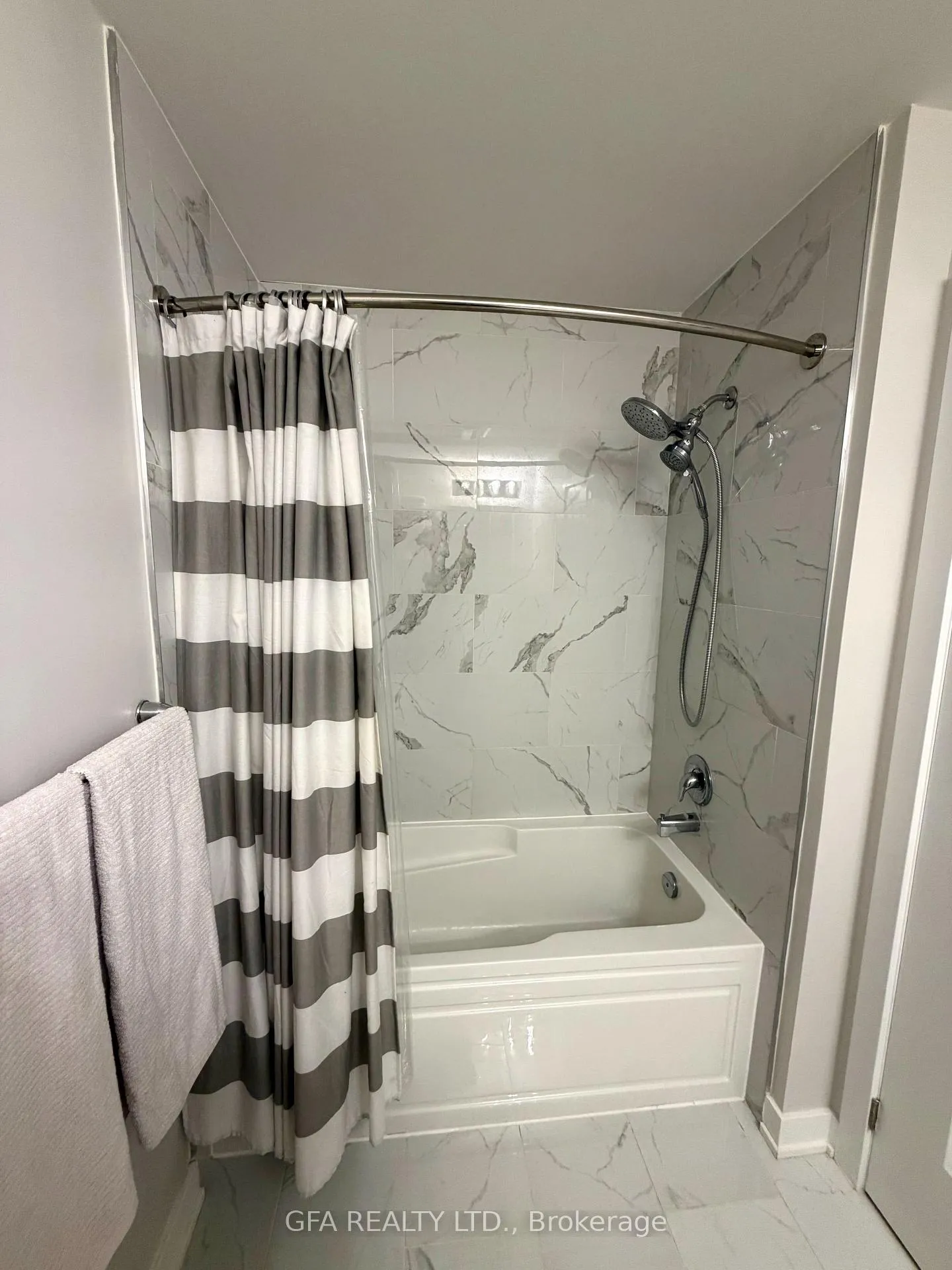 Photo 4 of Unit 135, 110 Fergus Avenue, Kitchener — HOMEH
