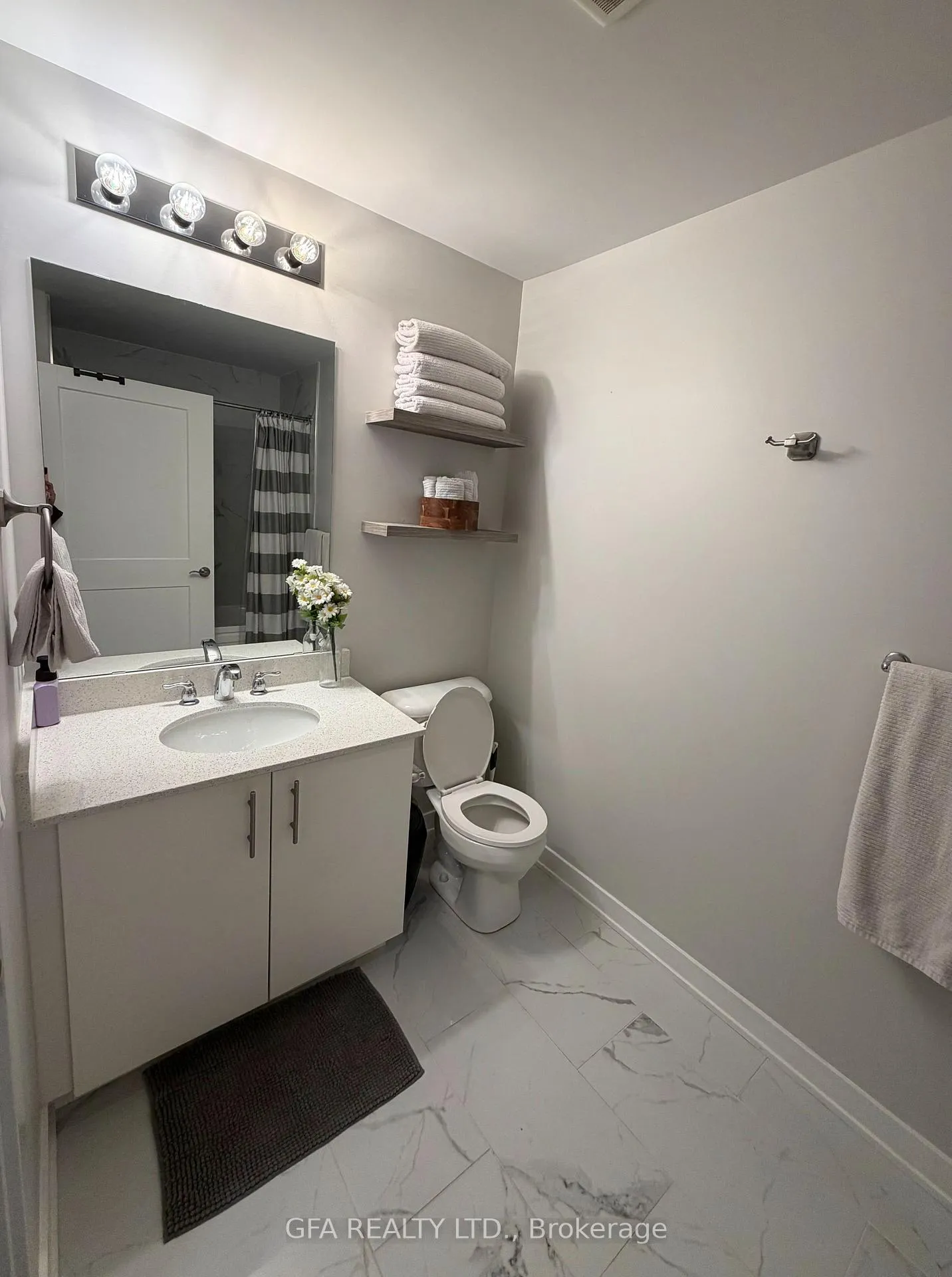Photo 5 of Unit 135, 110 Fergus Avenue, Kitchener — HOMEH