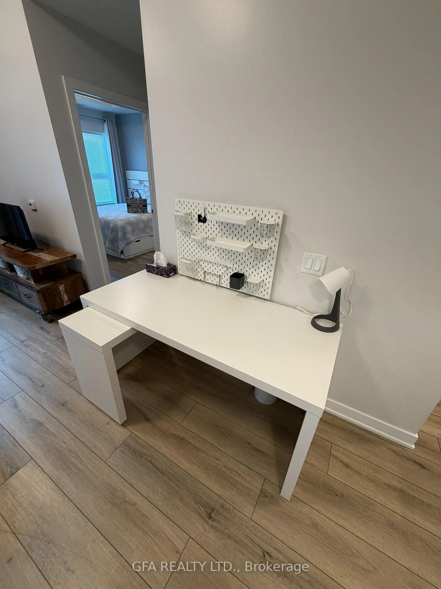 Photo 11 of Unit 135, 110 Fergus Avenue, Kitchener — HOMEH