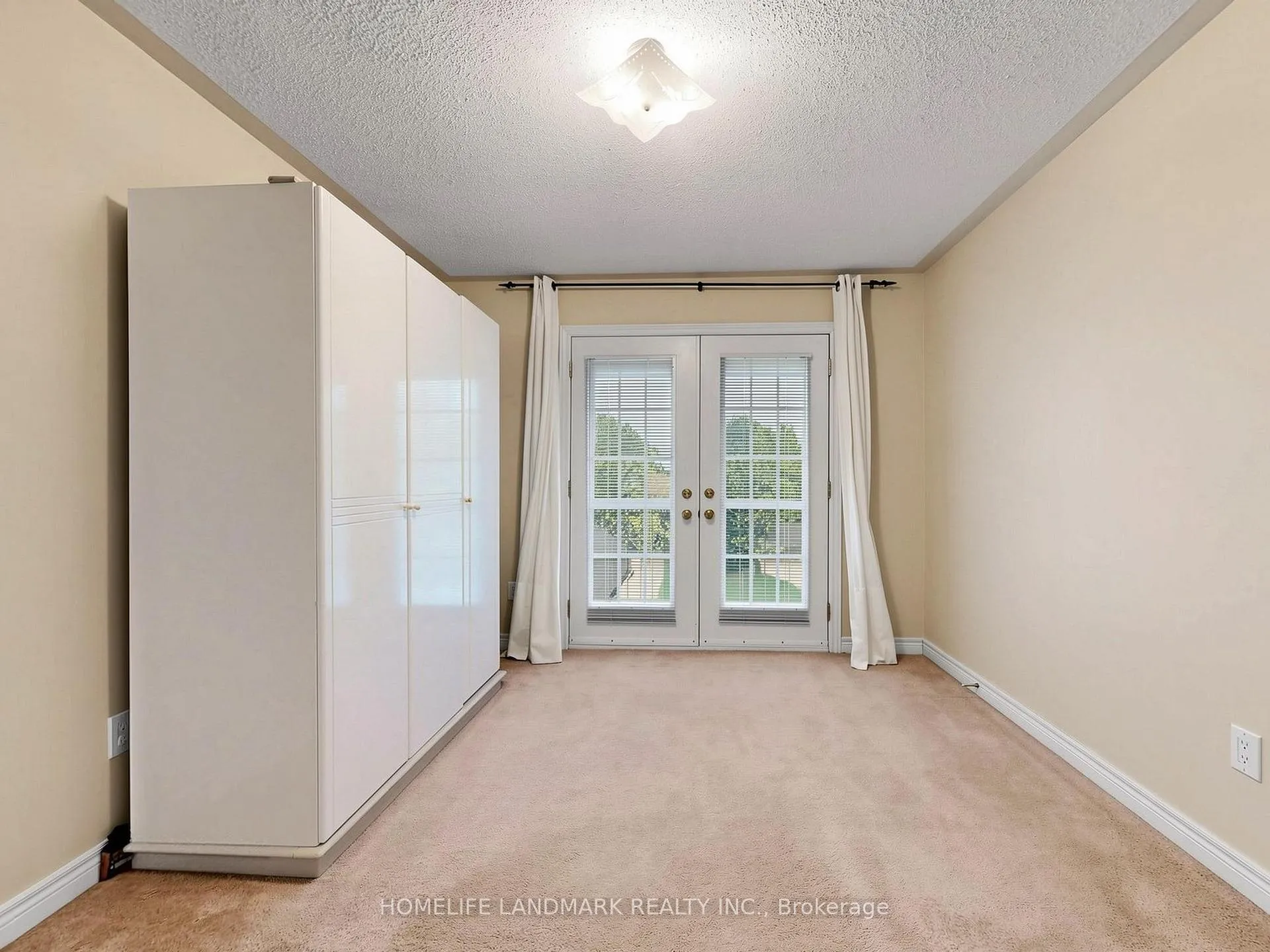 Photo 31 of 70 Burgundy Trail, Vaughan, Patterson — HOMEH