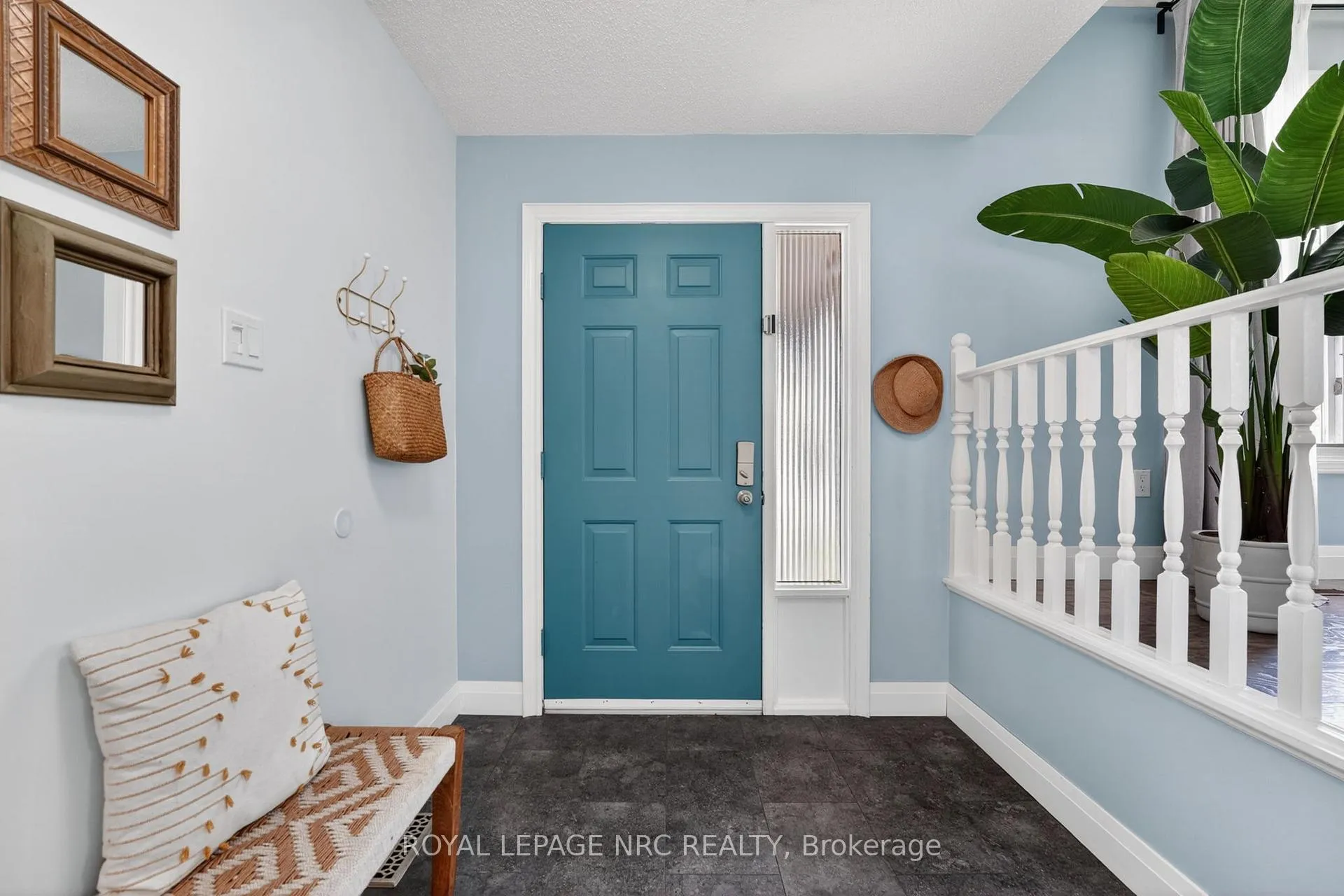 Photo 5 of 4502 Green Meadow Boulevard, Lincoln, Beamsville — HOMEH