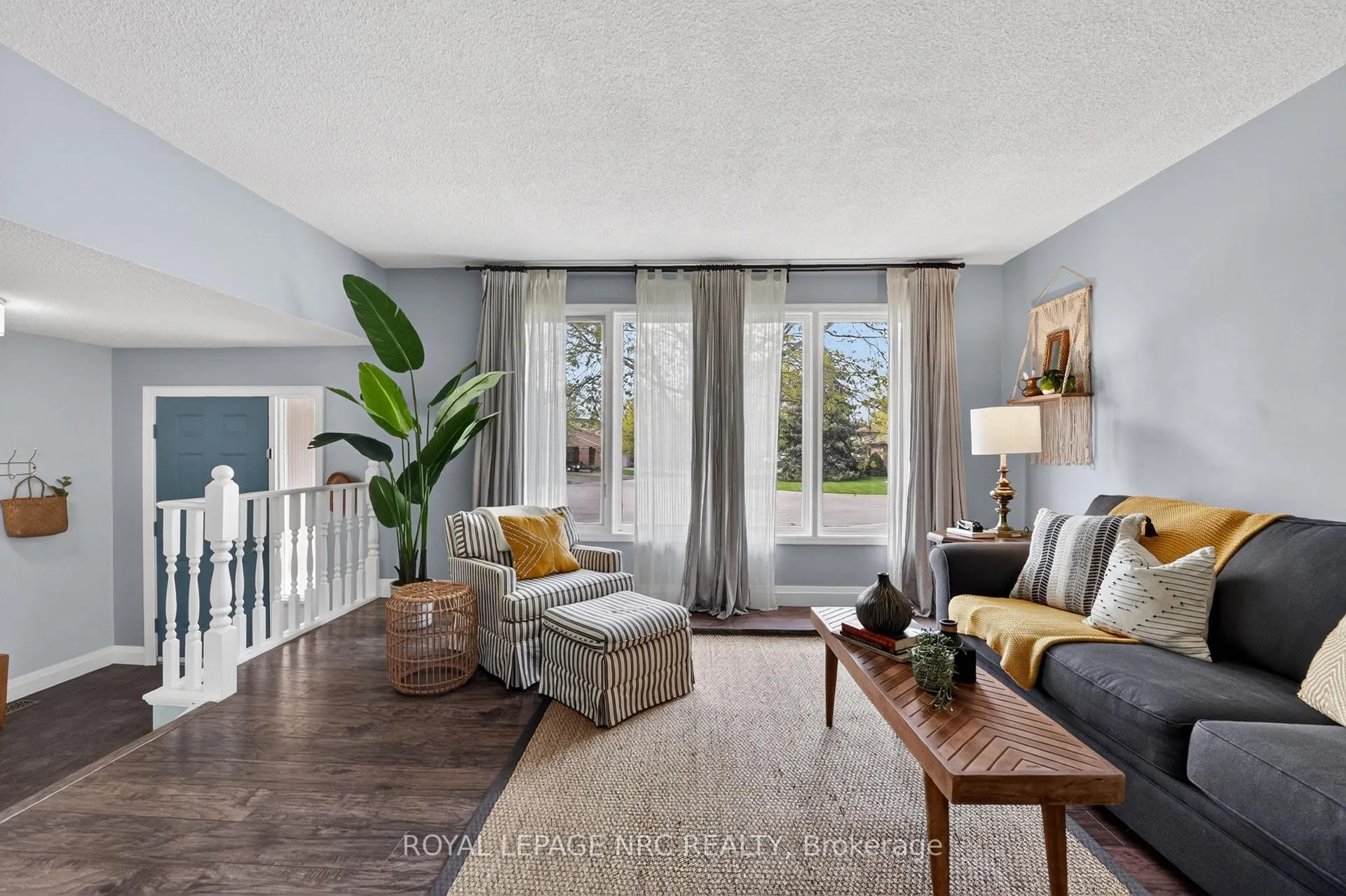 Photo 8 of 4502 Green Meadow Boulevard, Lincoln, Beamsville — HOMEH