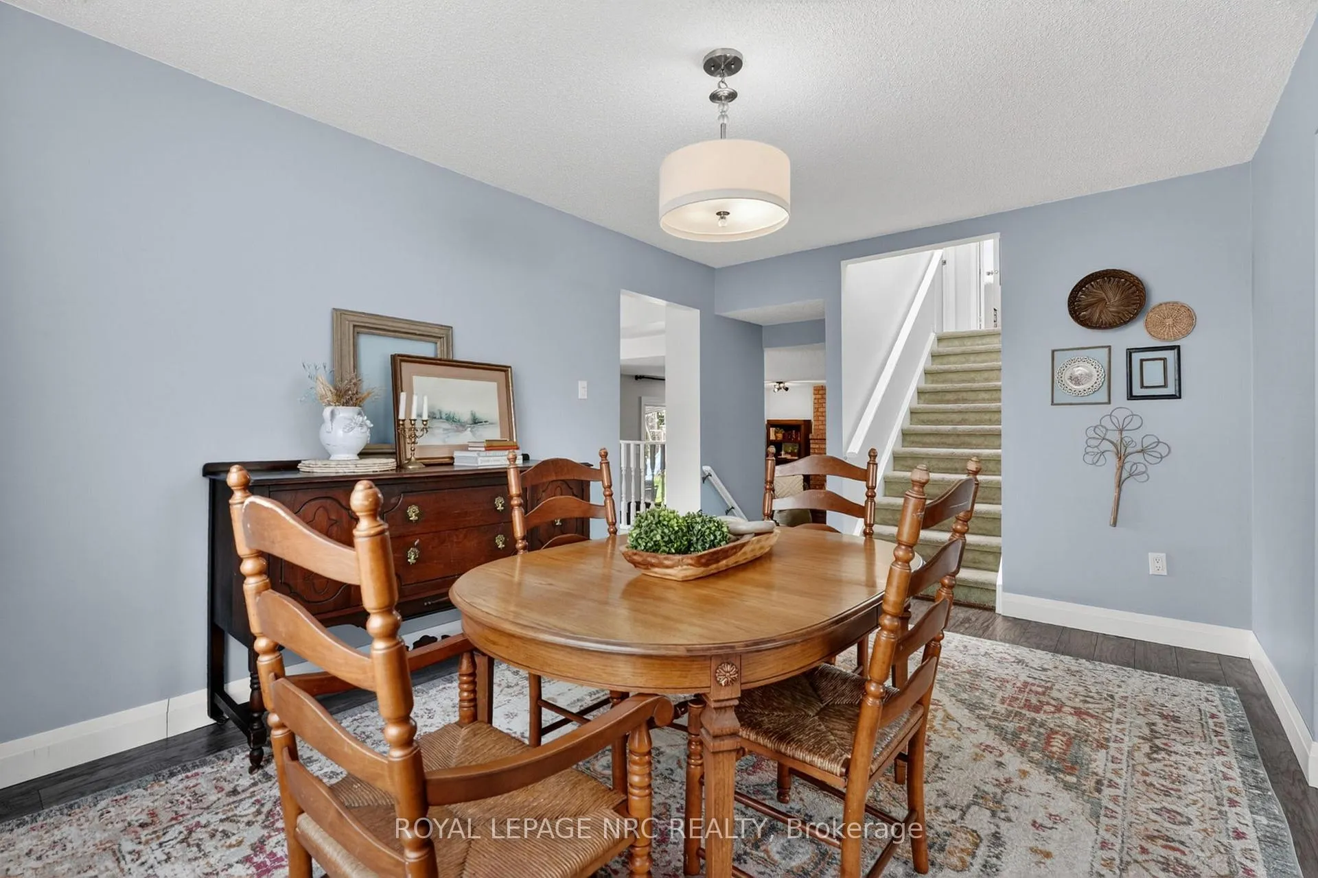 Photo 9 of 4502 Green Meadow Boulevard, Lincoln, Beamsville — HOMEH
