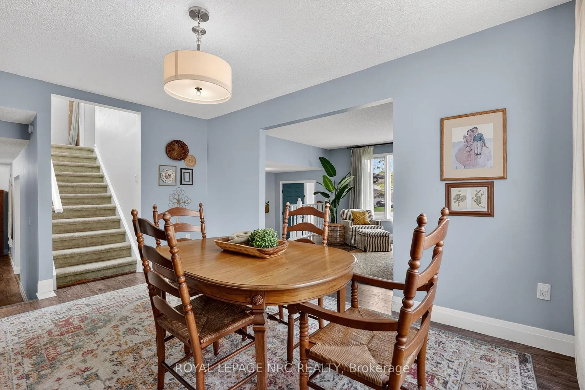 Photo 10 of 4502 Green Meadow Boulevard, Lincoln, Beamsville — HOMEH