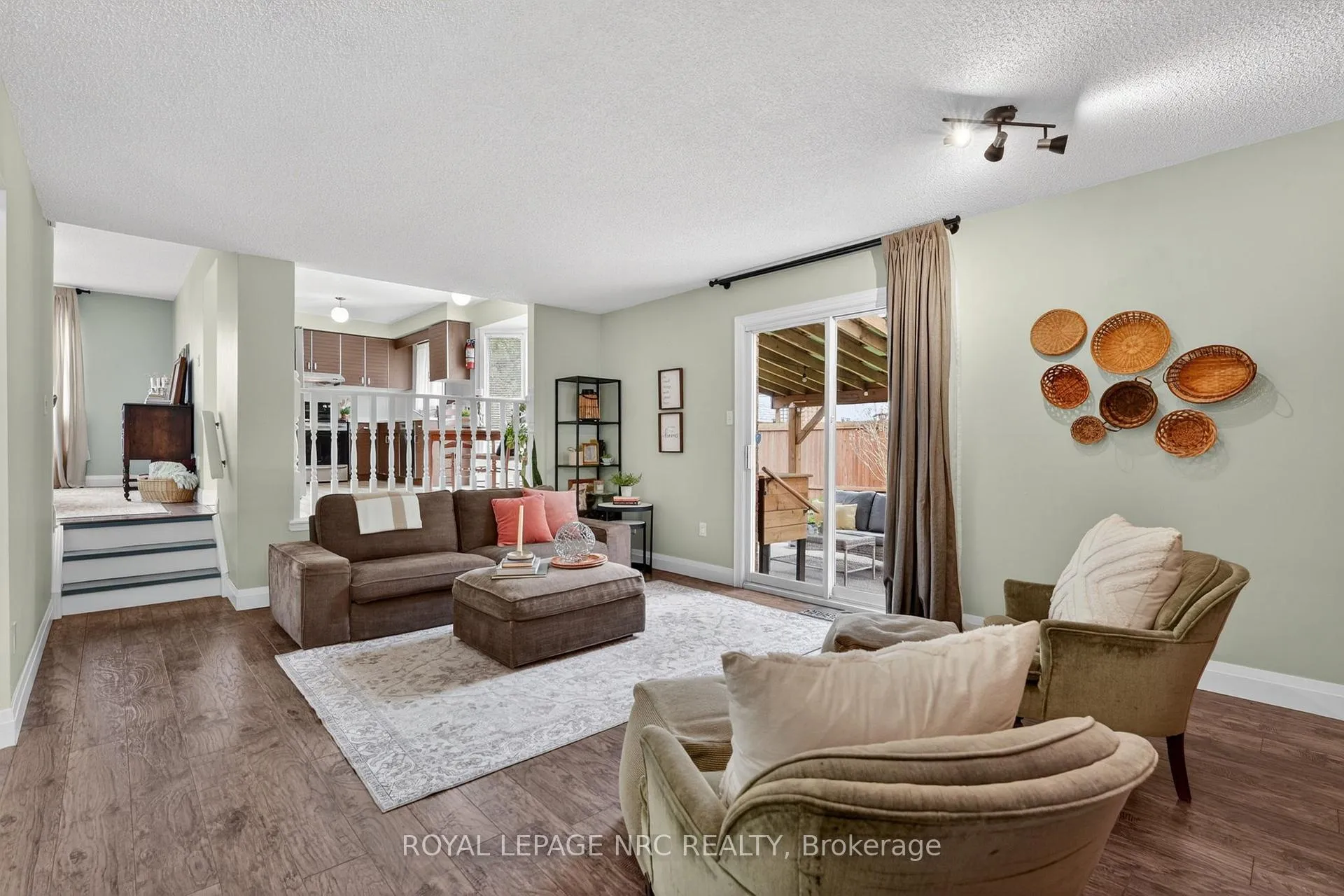 Photo 17 of 4502 Green Meadow Boulevard, Lincoln, Beamsville — HOMEH