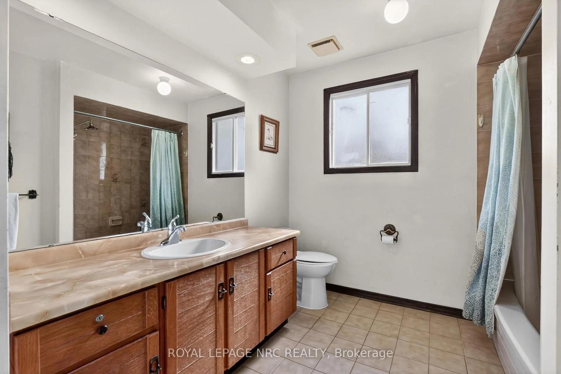 Photo 30 of 4502 Green Meadow Boulevard, Lincoln, Beamsville — HOMEH