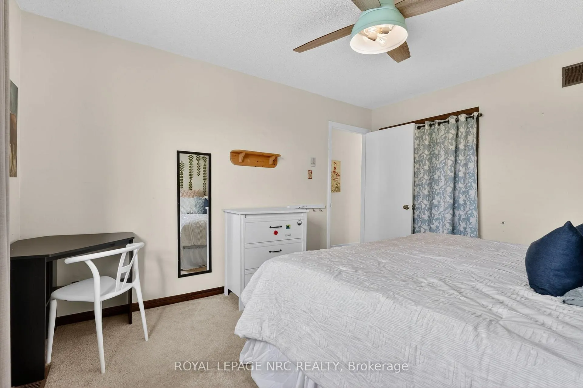 Photo 33 of 4502 Green Meadow Boulevard, Lincoln, Beamsville — HOMEH