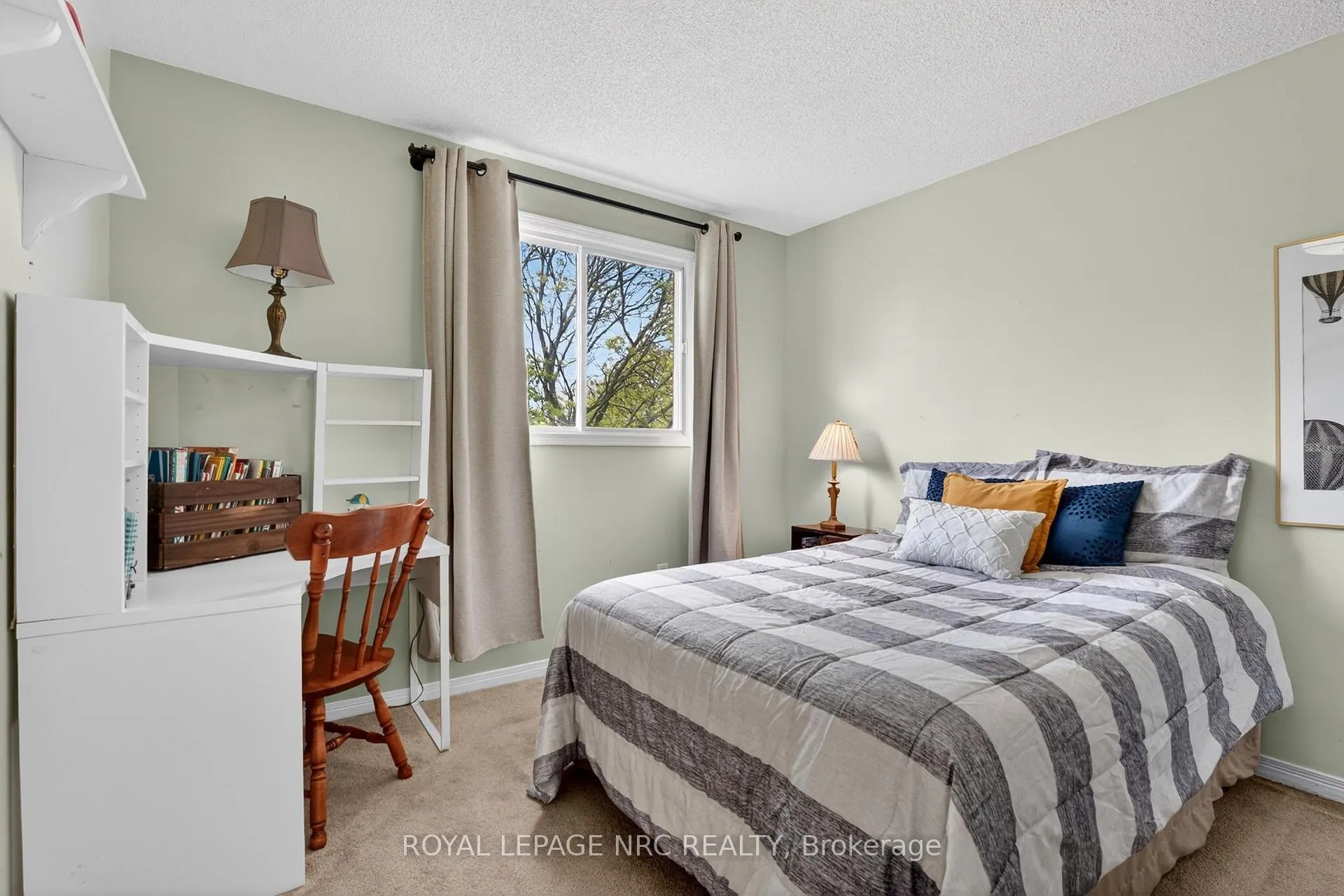 Photo 34 of 4502 Green Meadow Boulevard, Lincoln, Beamsville — HOMEH