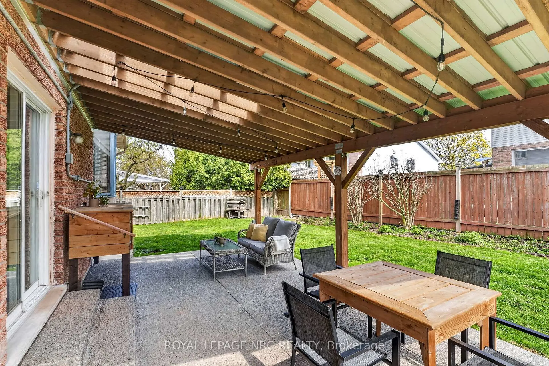 Photo 39 of 4502 Green Meadow Boulevard, Lincoln, Beamsville — HOMEH