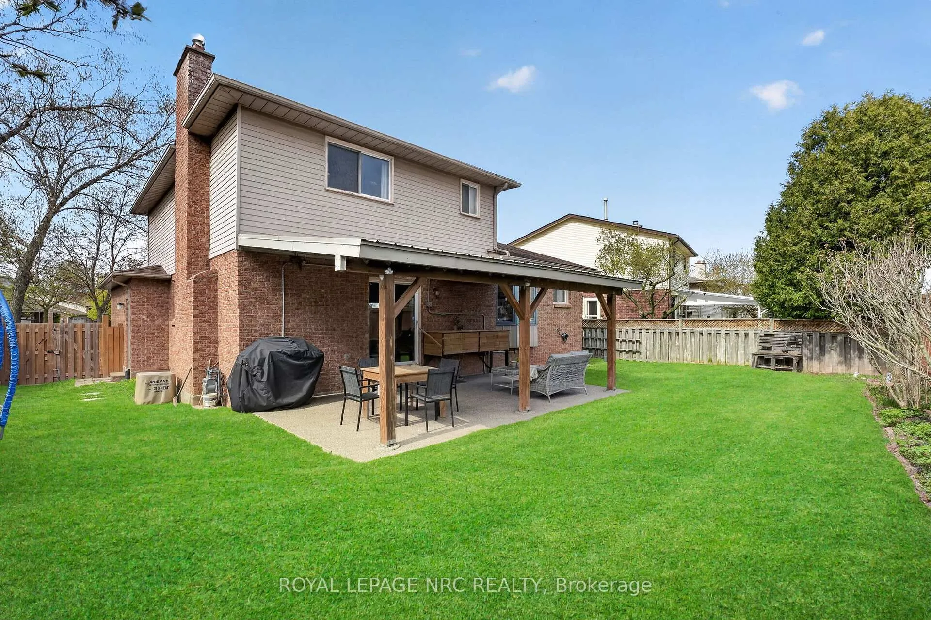Photo 41 of 4502 Green Meadow Boulevard, Lincoln, Beamsville — HOMEH