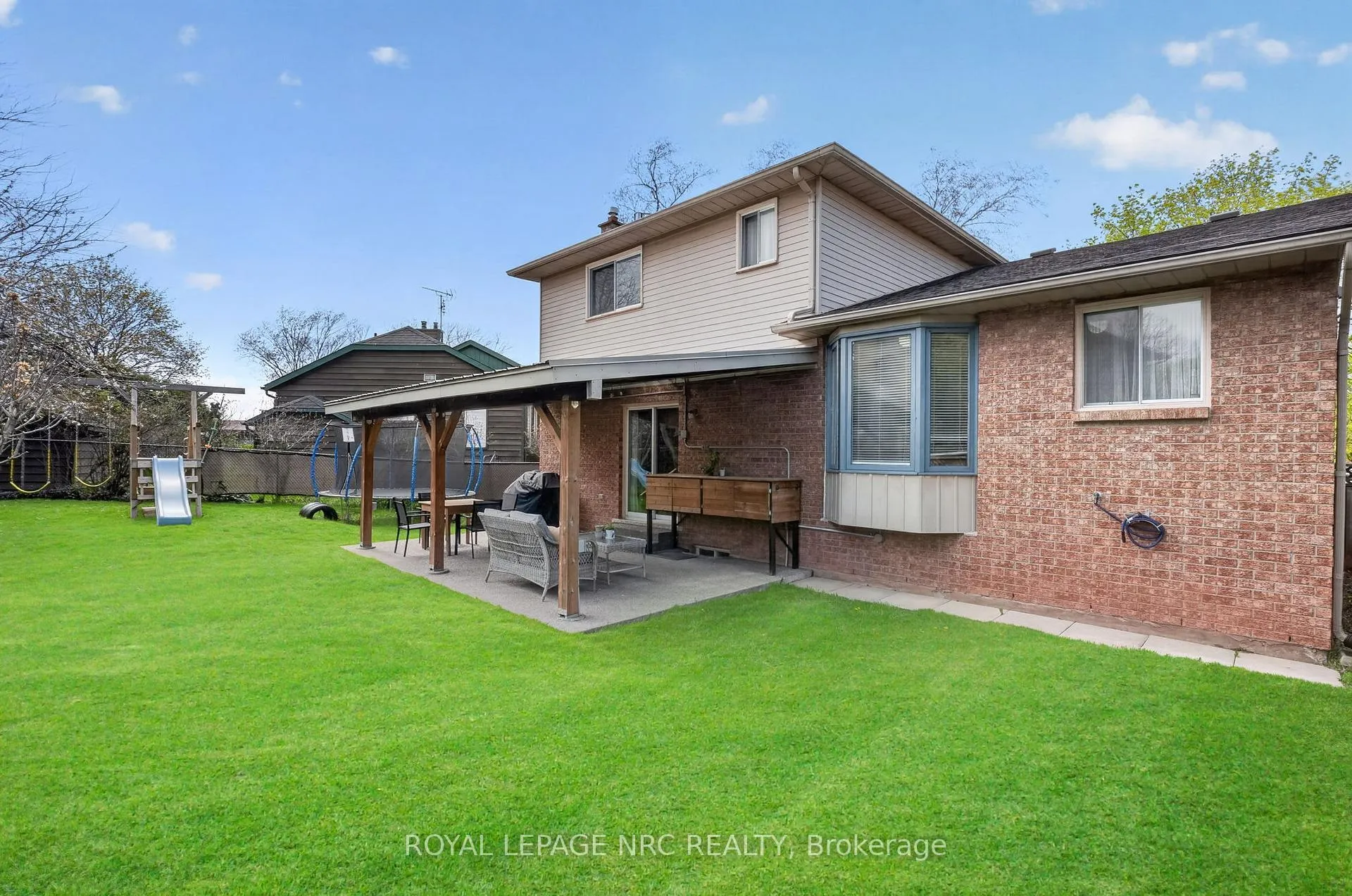 Photo 43 of 4502 Green Meadow Boulevard, Lincoln, Beamsville — HOMEH