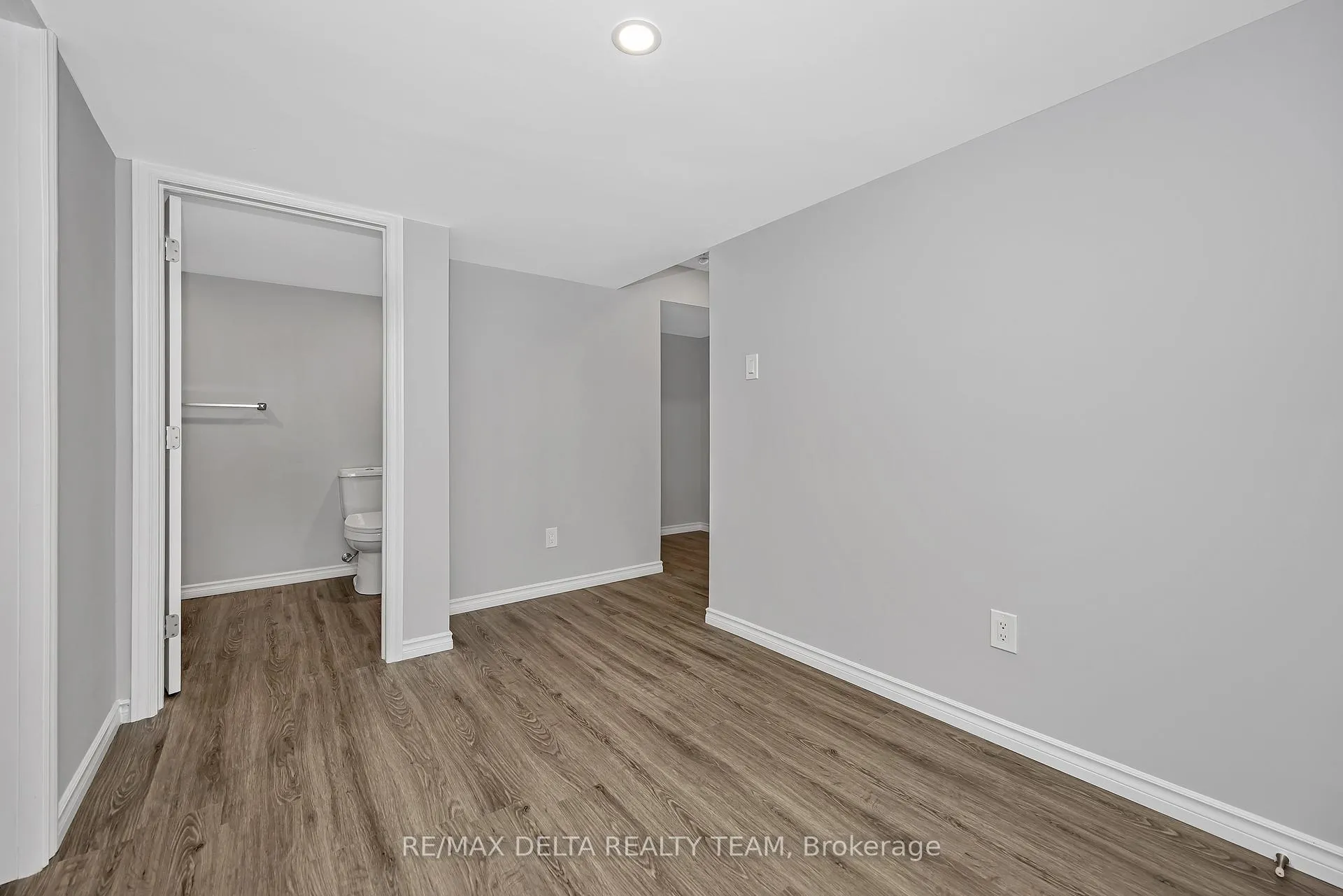 Photo 35 of 751 Devario Crescent, Ottawa, Barrhaven - Half Moon Bay — HOMEH