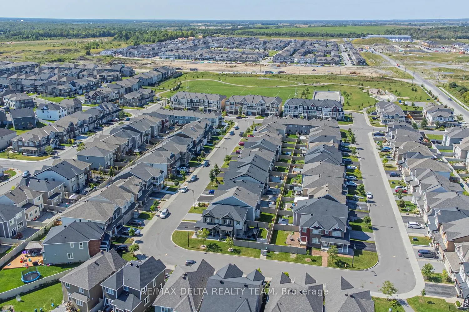 Photo 45 of 751 Devario Crescent, Ottawa, Barrhaven - Half Moon Bay — HOMEH