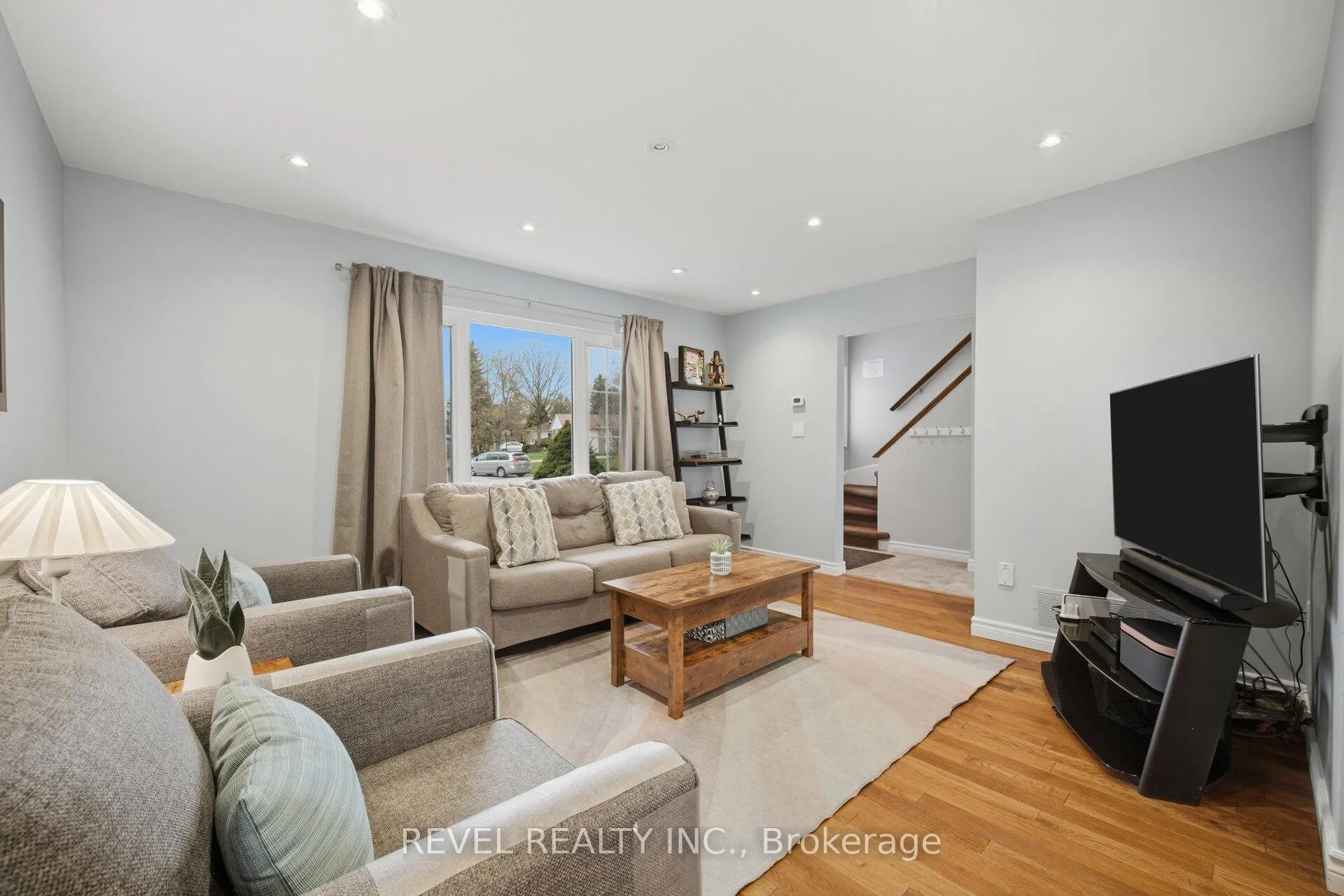 Photo 6 of 807 Secord Court, Milton, Dorset Park — HOMEH