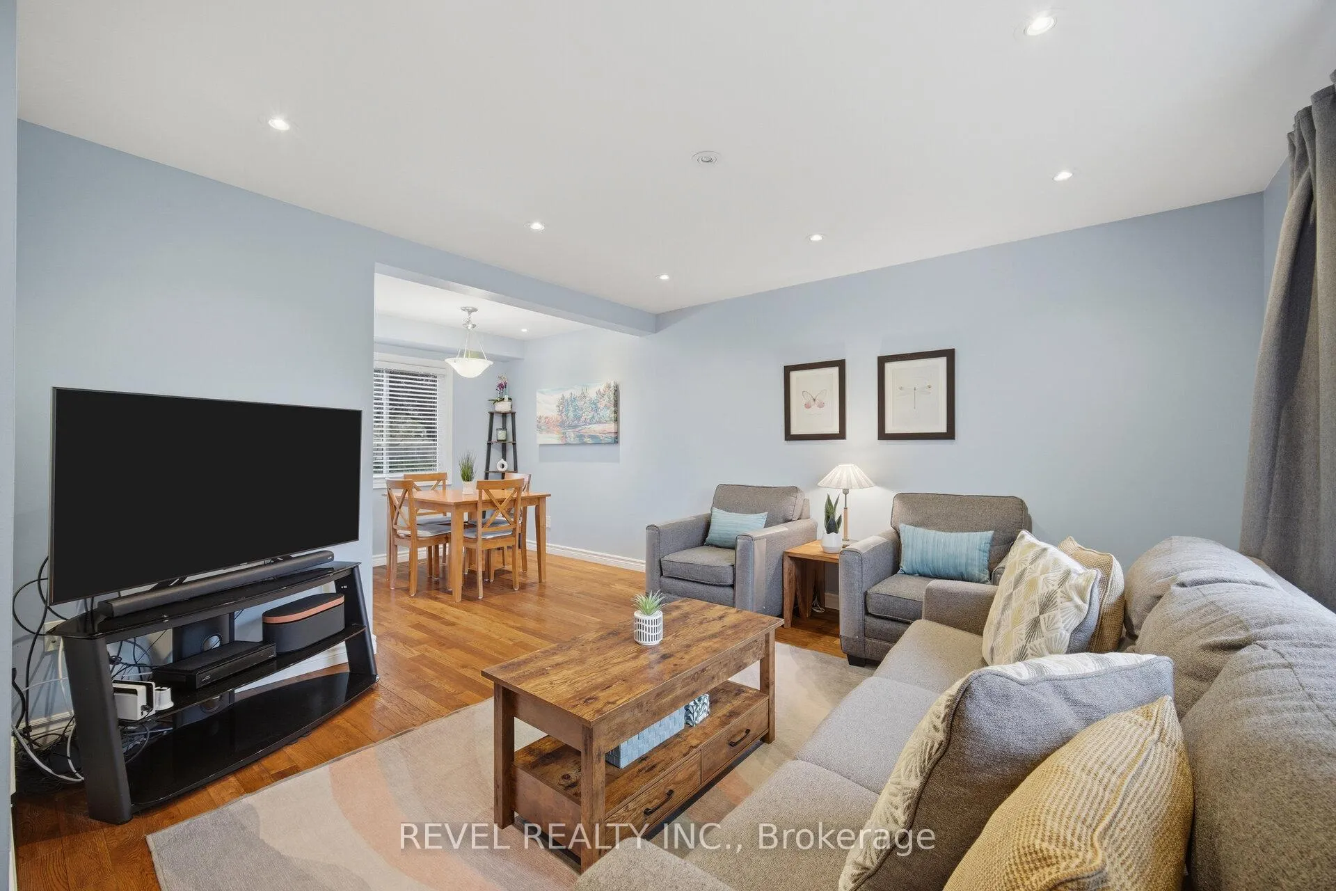 Photo 7 of 807 Secord Court, Milton, Dorset Park — HOMEH